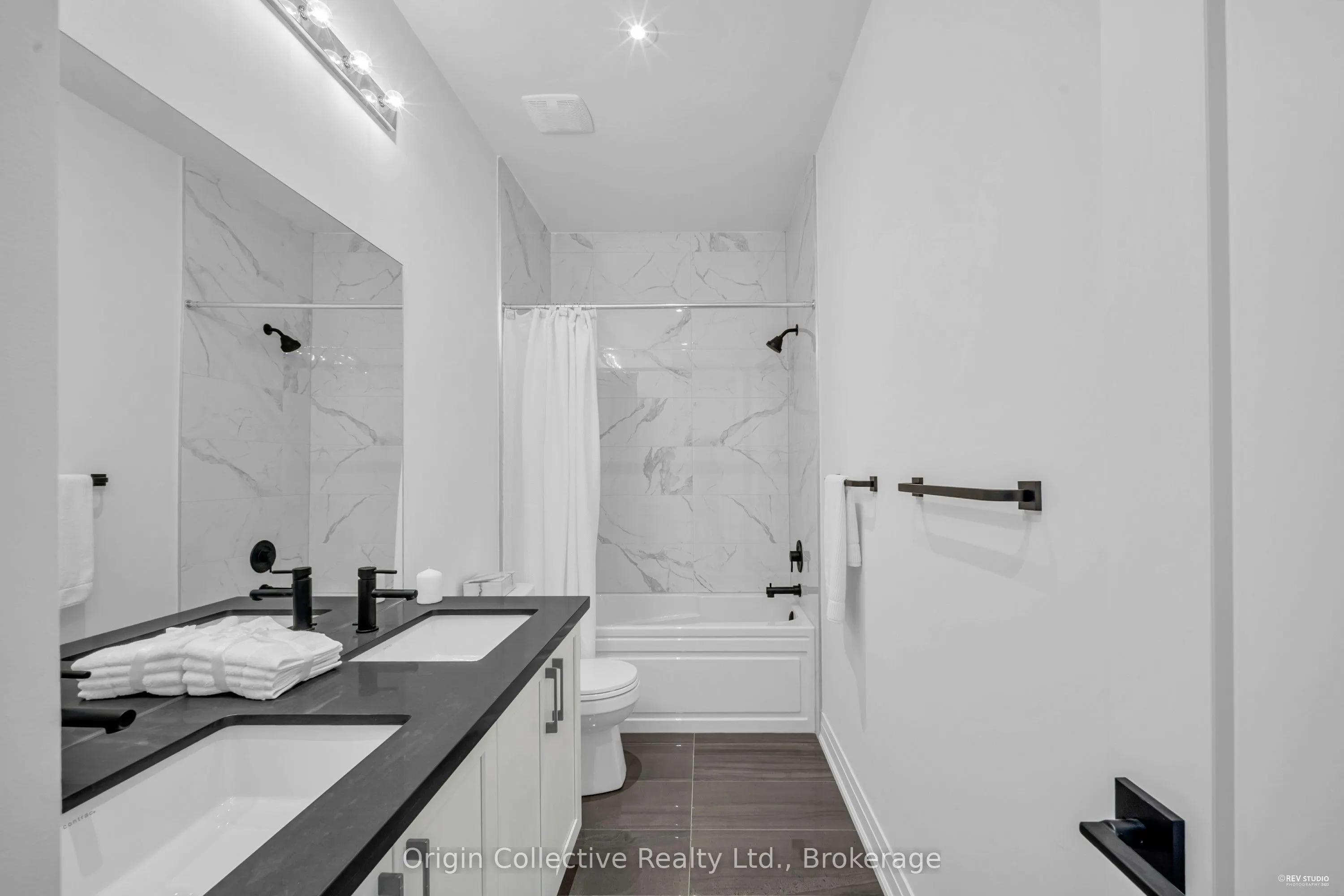 6 Howick Lane