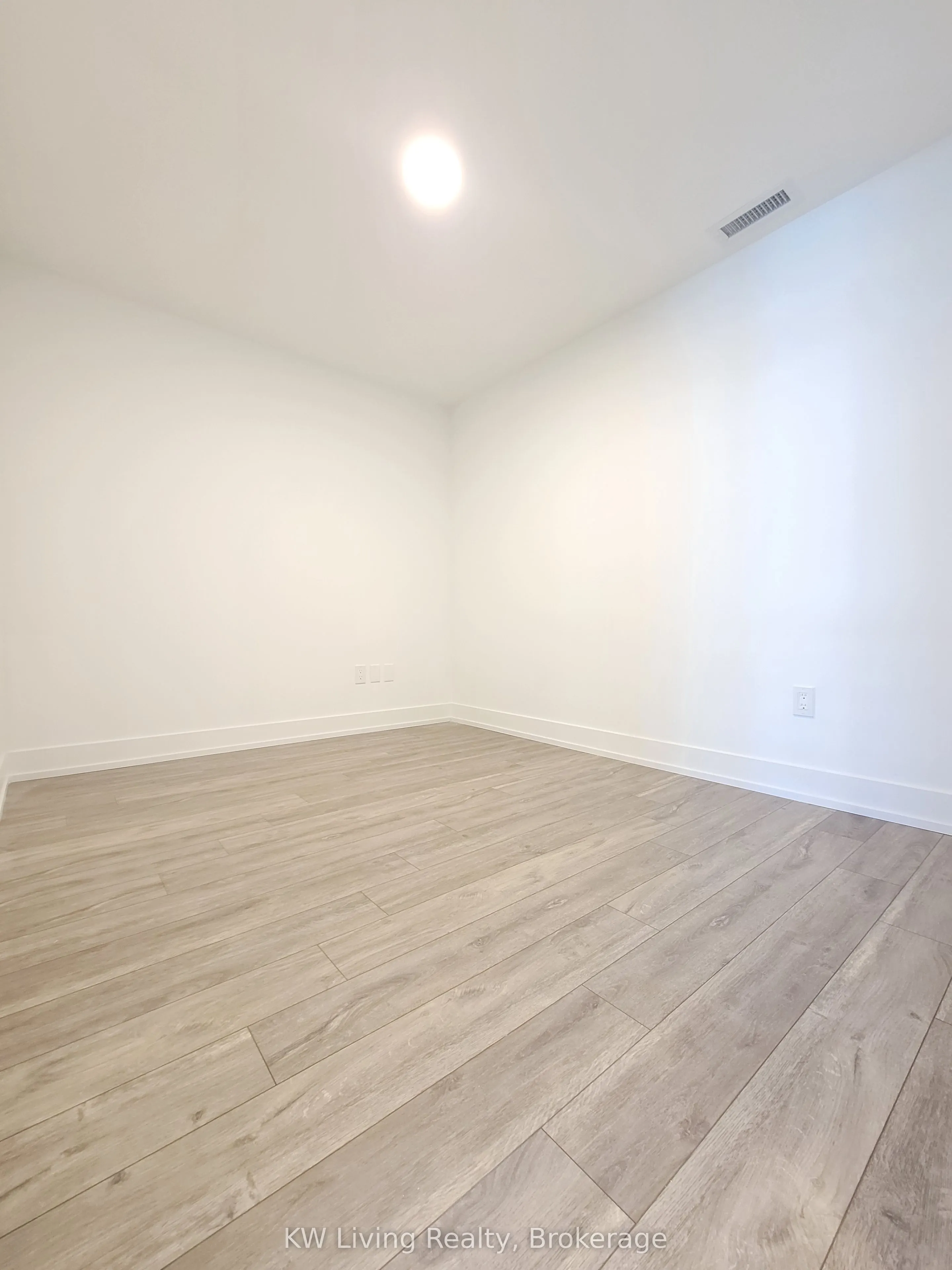 8 Cedarland Drive, #803