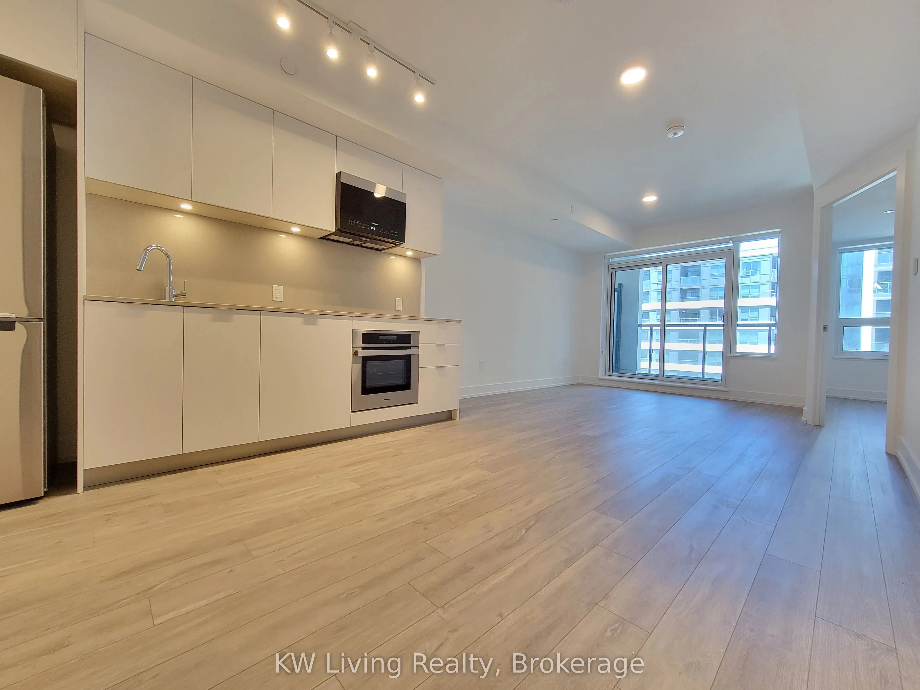 8 Cedarland Drive, #803