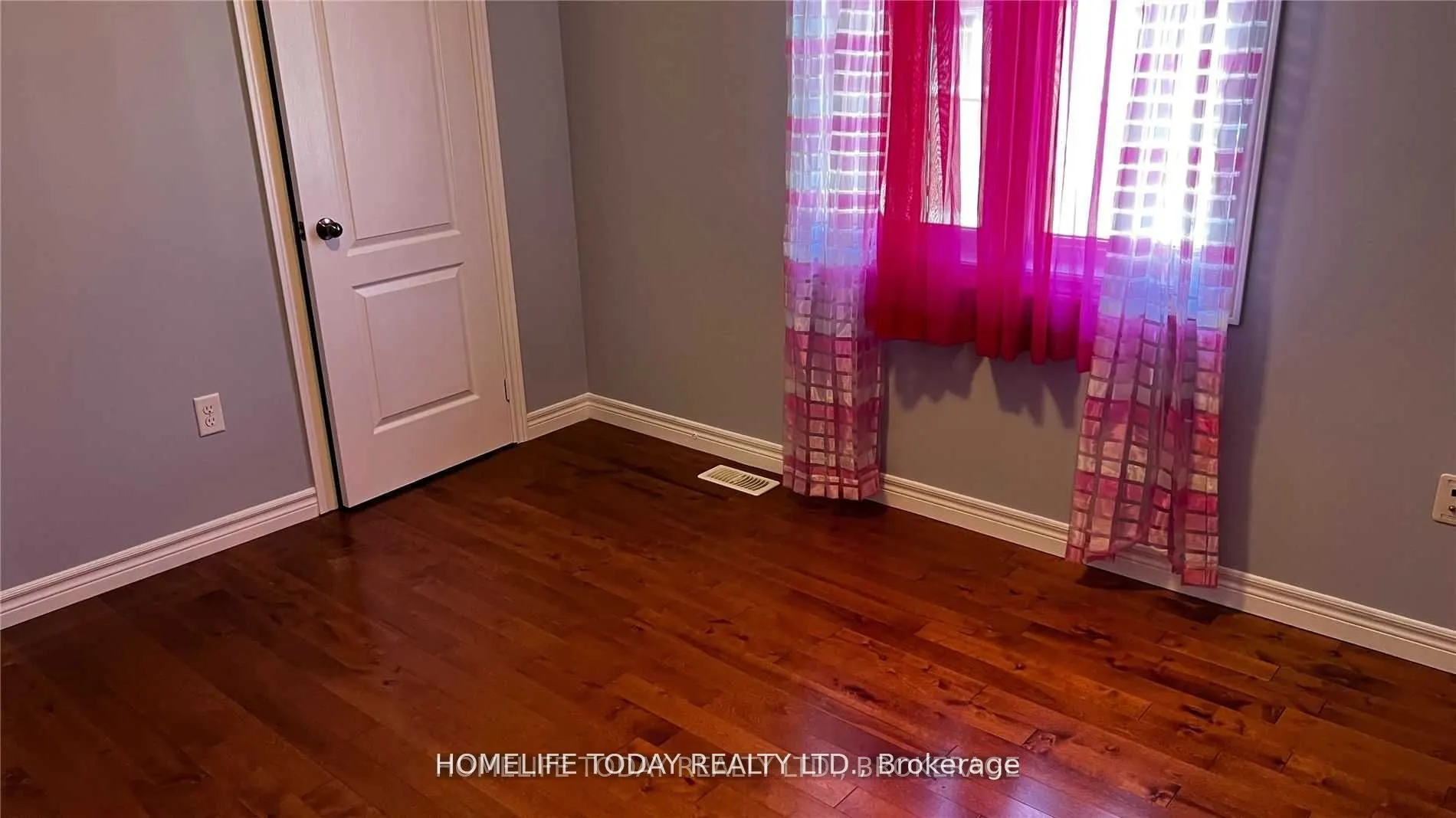 21 Dame Gruev Drive, #Main