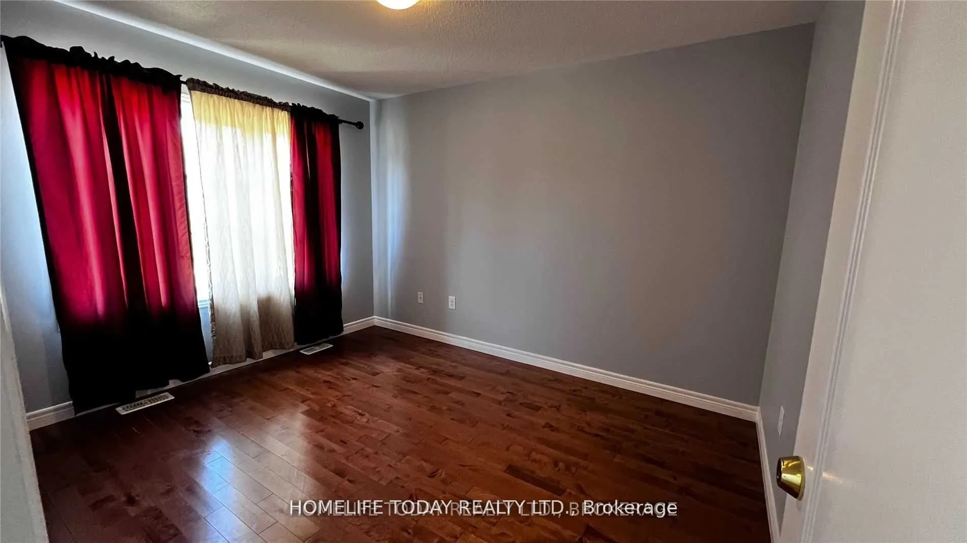 21 Dame Gruev Drive, #Main