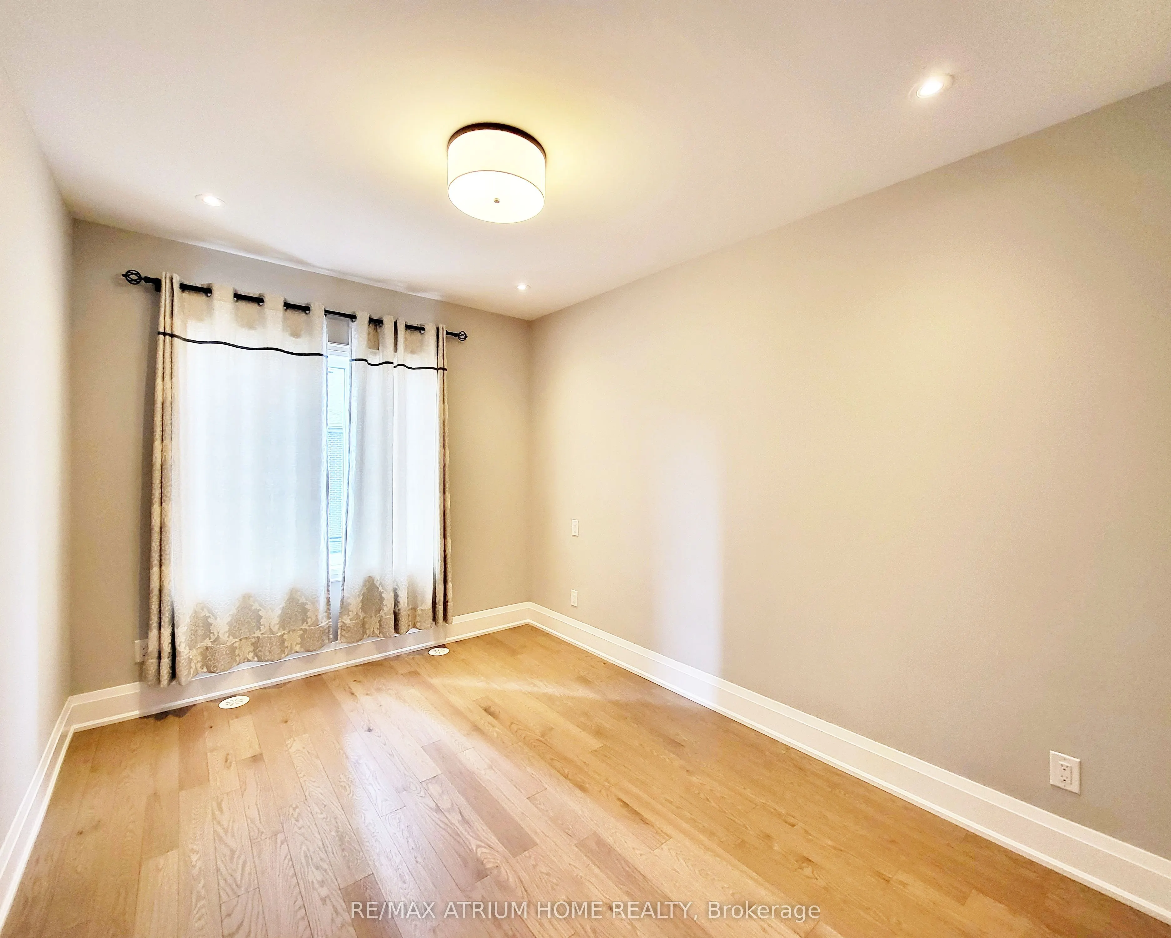 26 Active Road, #16