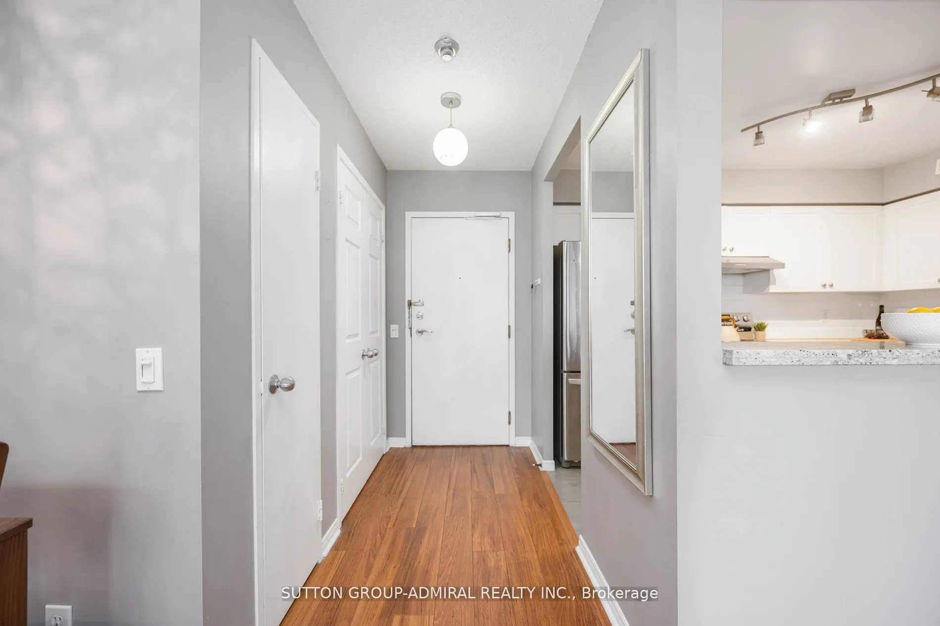 81 Townsgate Drive, #412