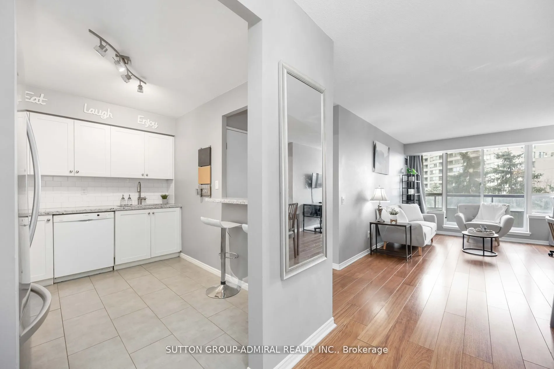 81 Townsgate Drive, #412