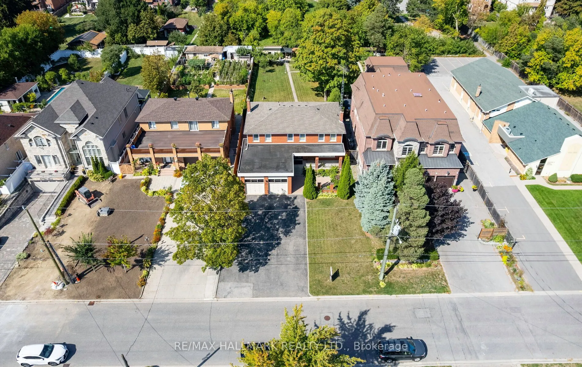 30 Oak Avenue