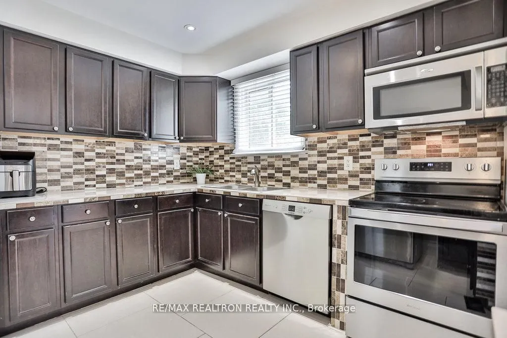26 Colony Trail Boulevard
