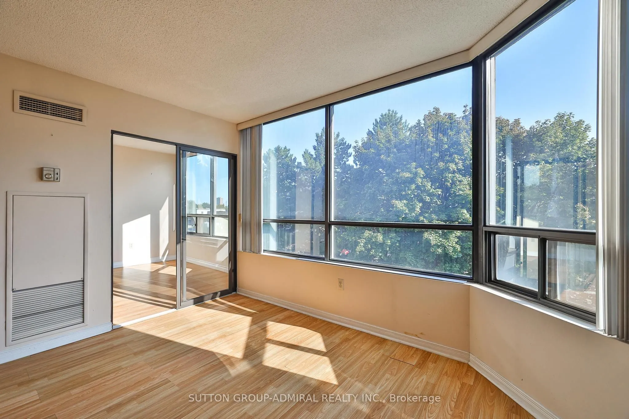 7420 Bathurst Street, #308
