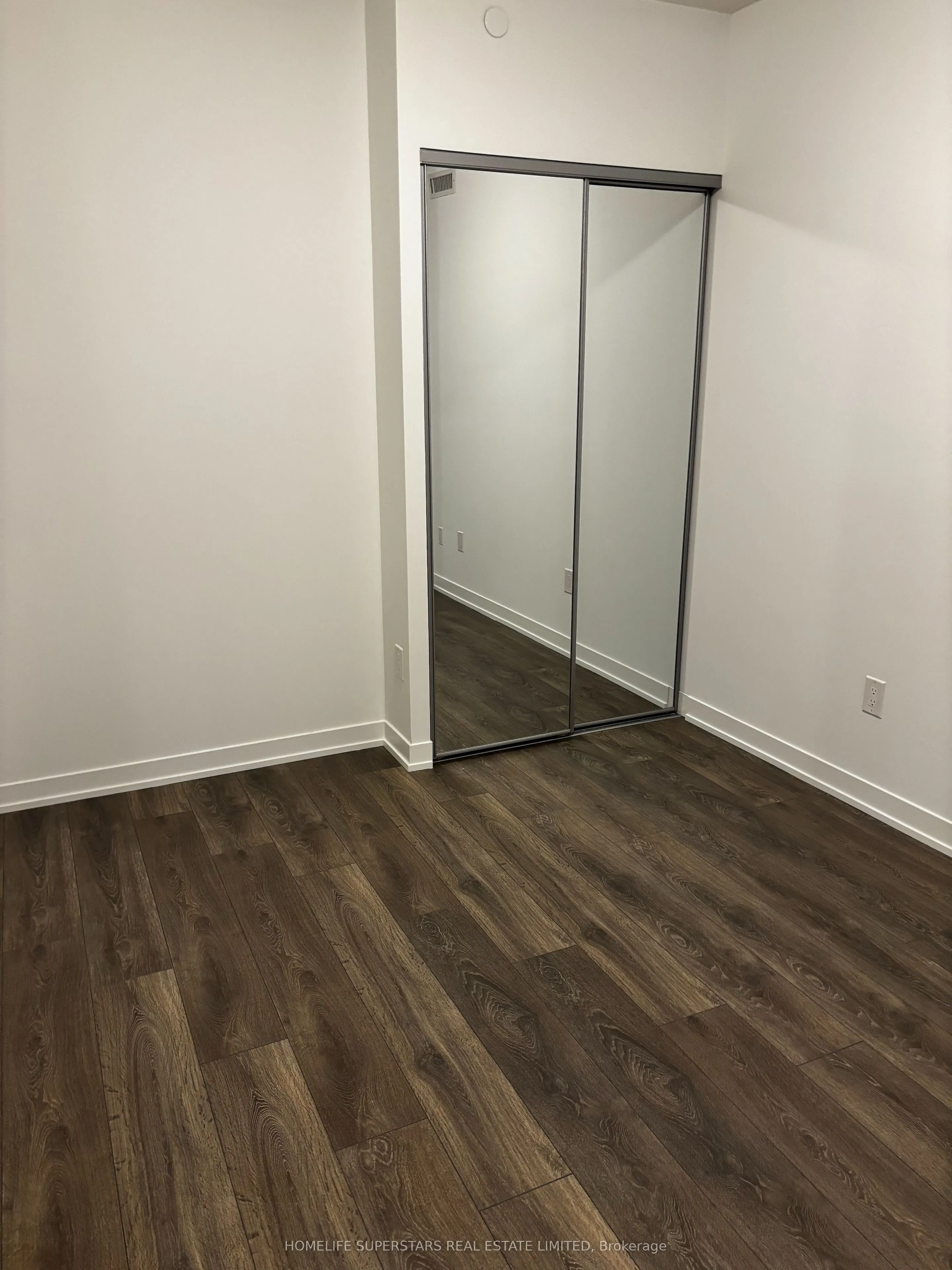 10 Abeja Street, #320