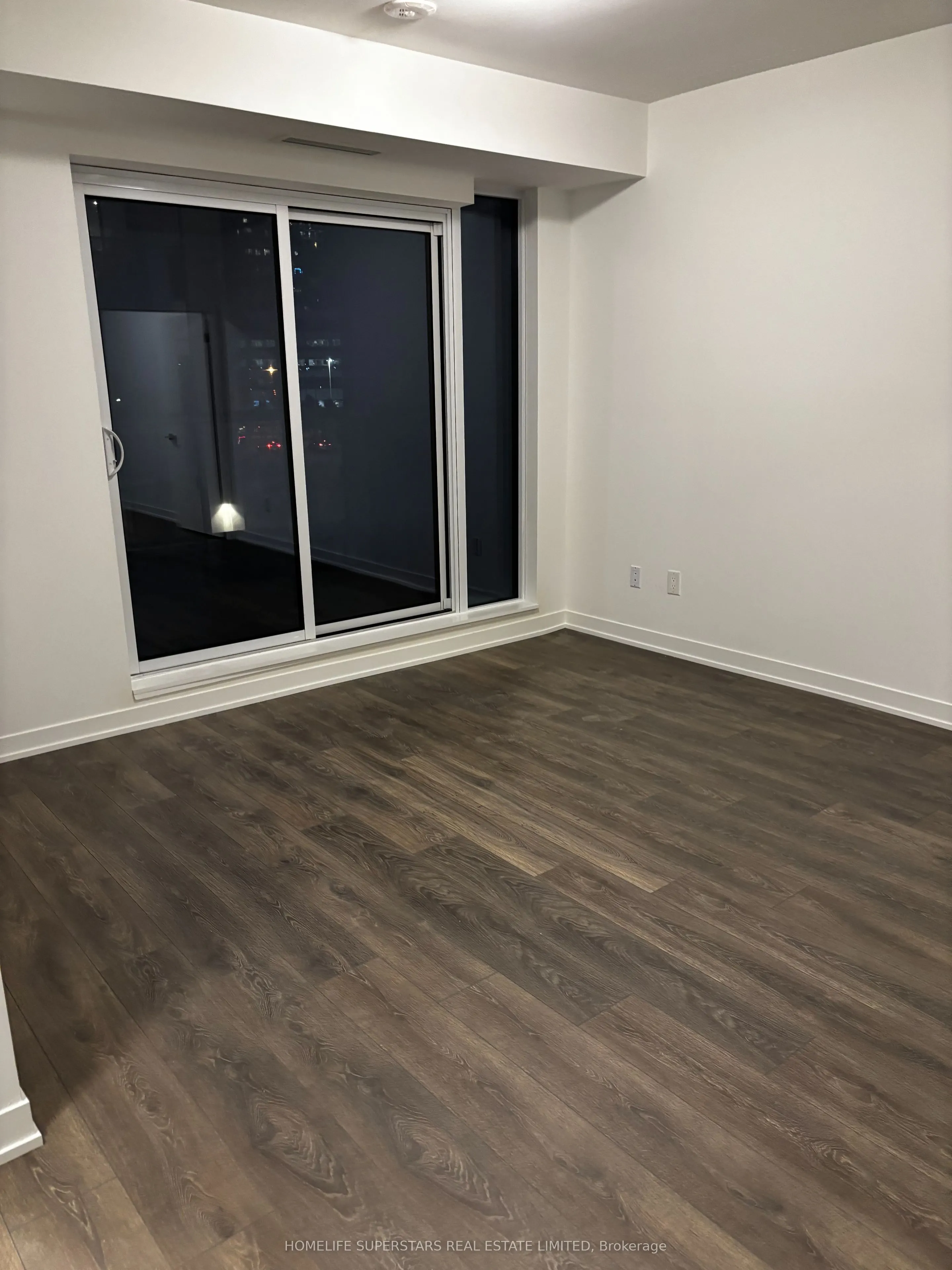 10 Abeja Street, #320