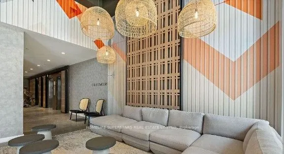 10 Abeja Street, #320