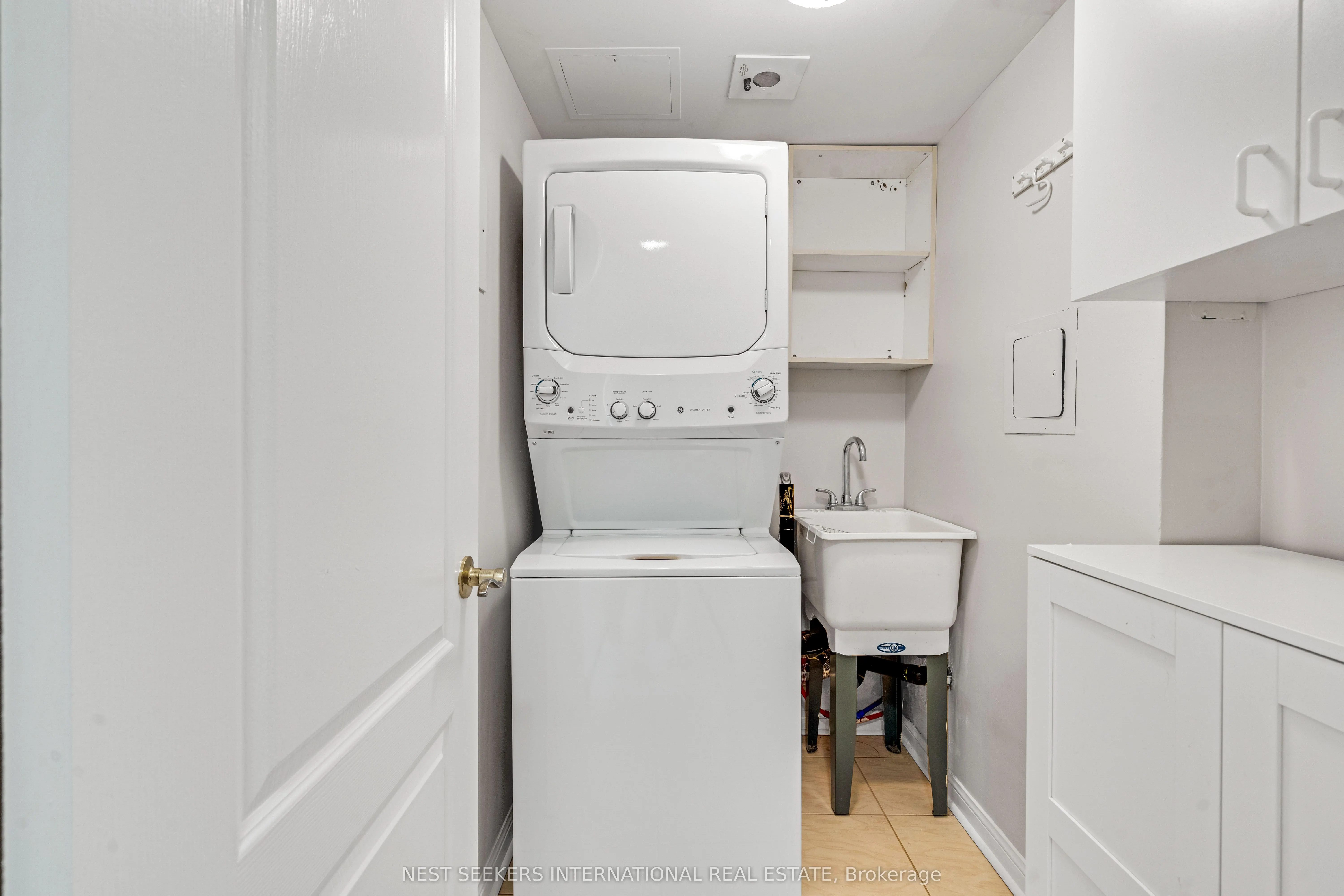 2502 Rutherford Road, #415