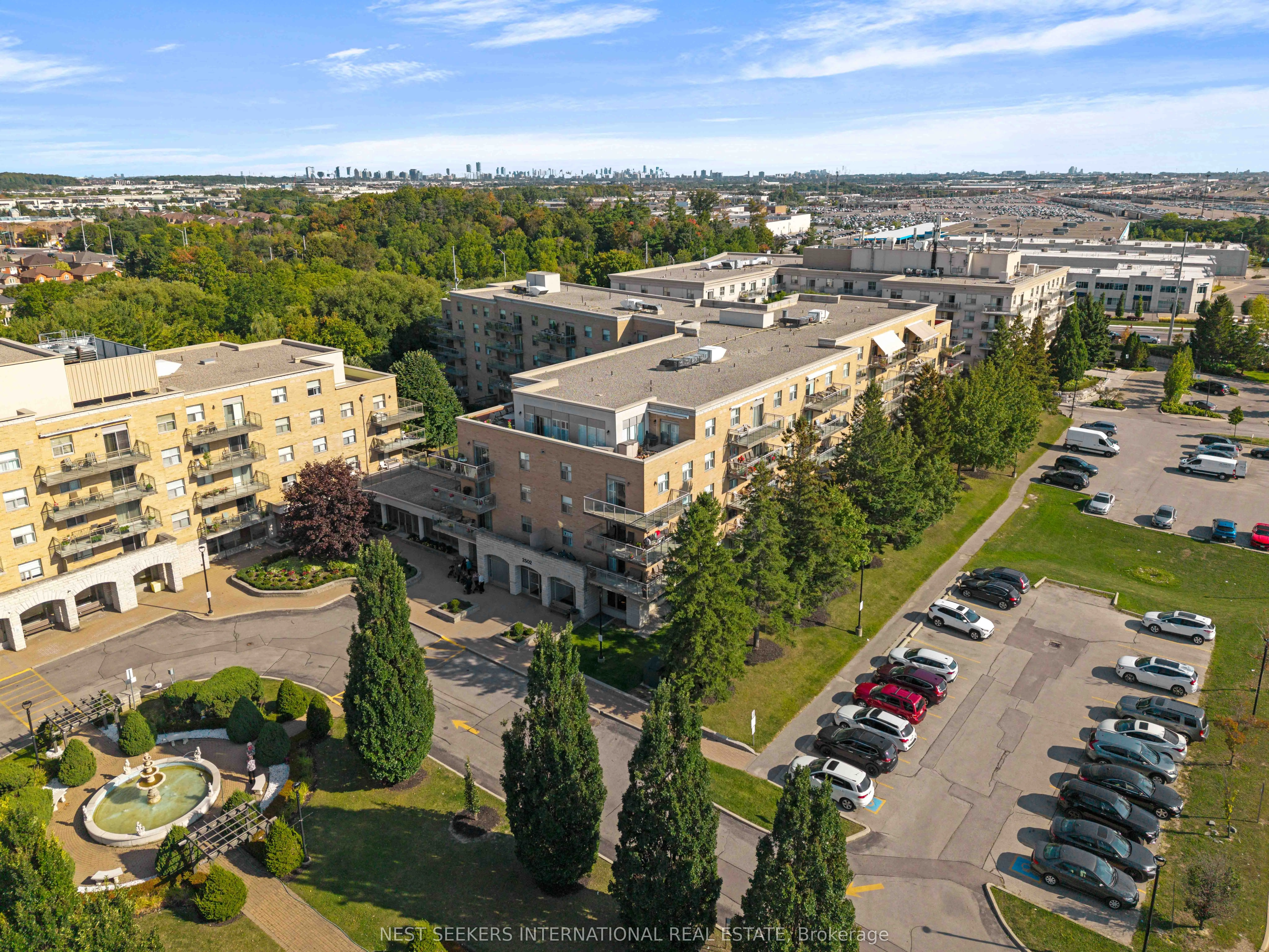 2502 Rutherford Road, #415