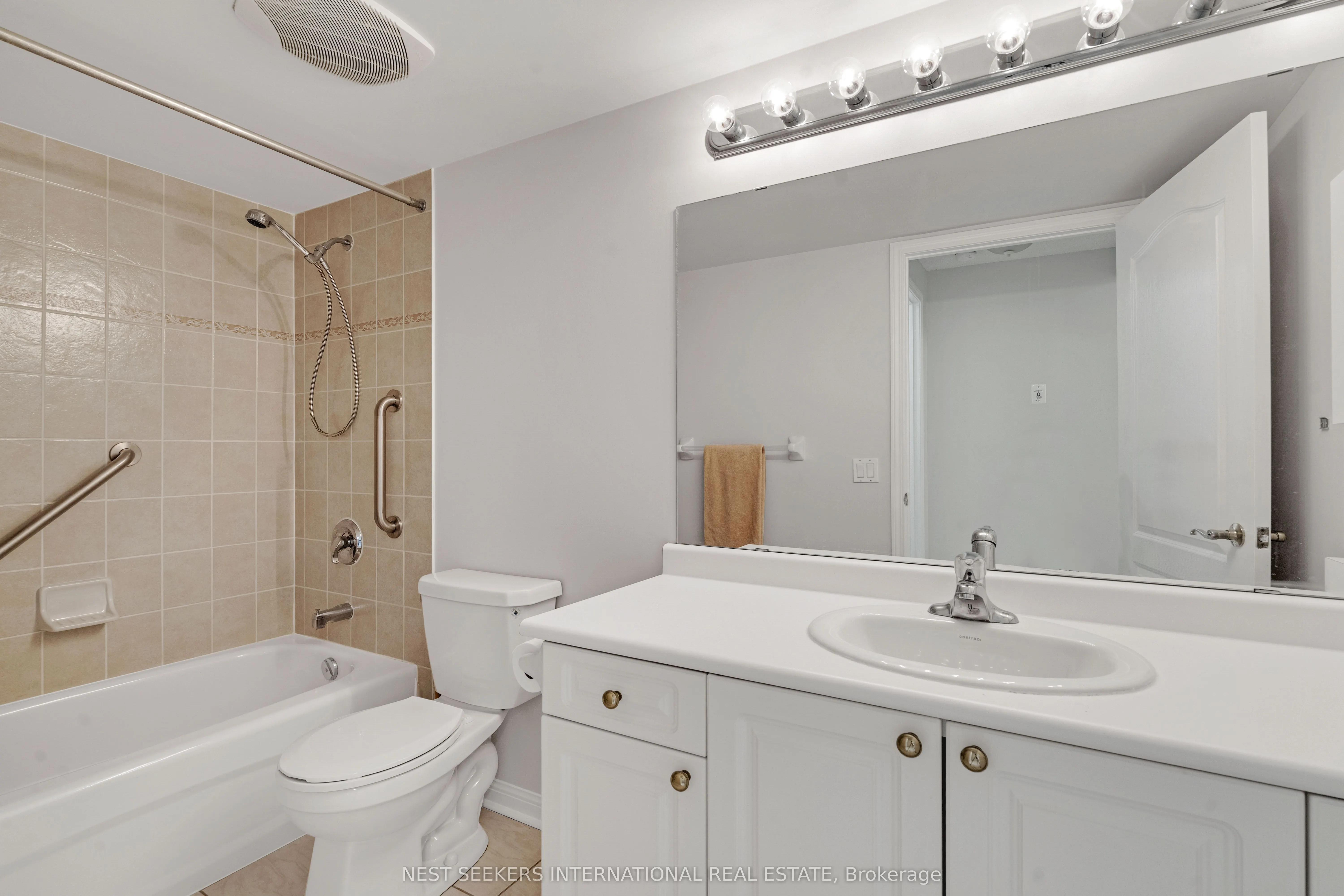 2502 Rutherford Road, #415