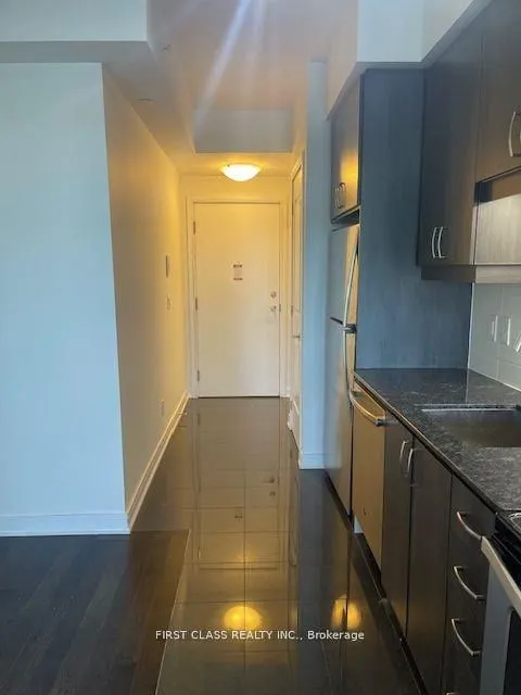 9199 Yonge Street, #411