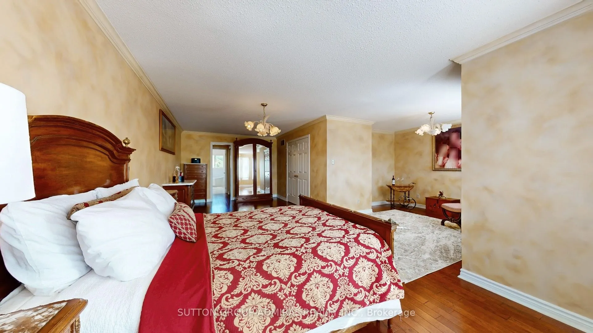 25 Flamingo Road