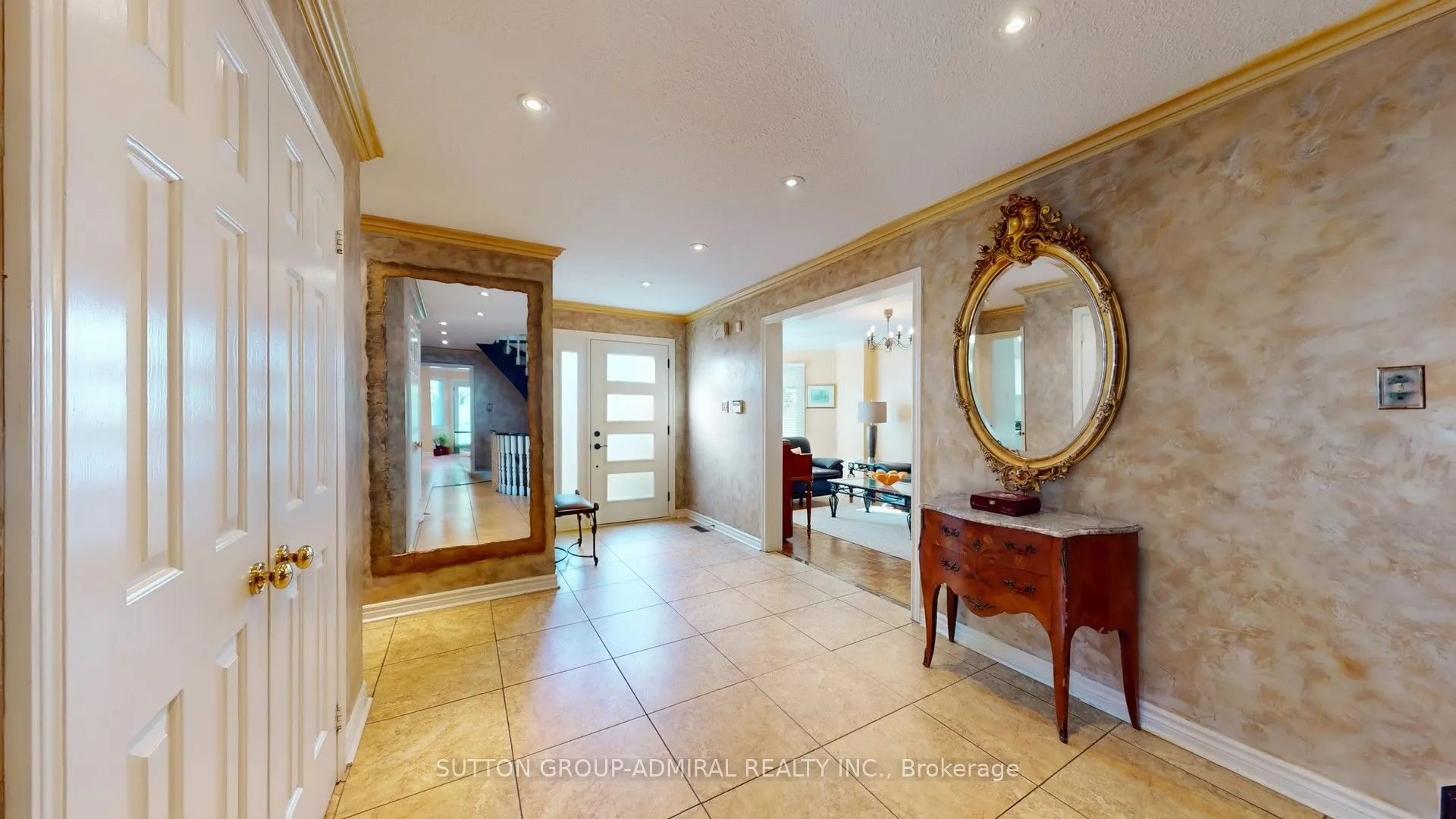 25 Flamingo Road