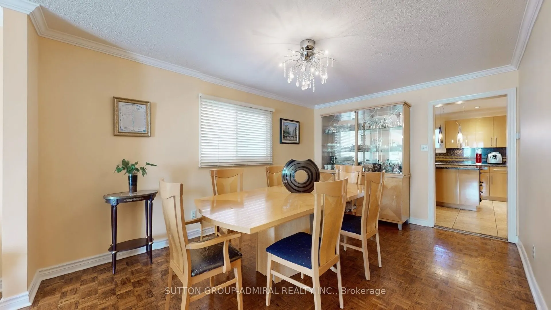 25 Flamingo Road