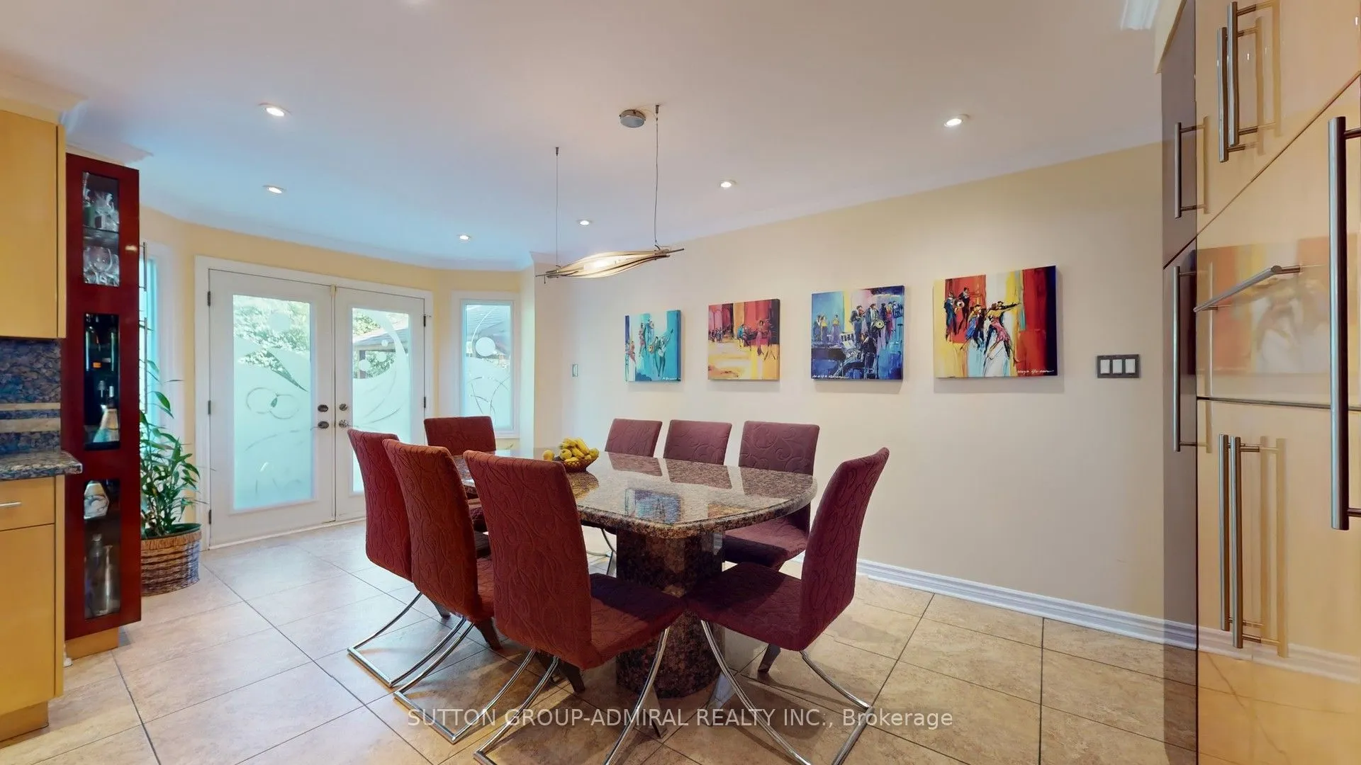 25 Flamingo Road