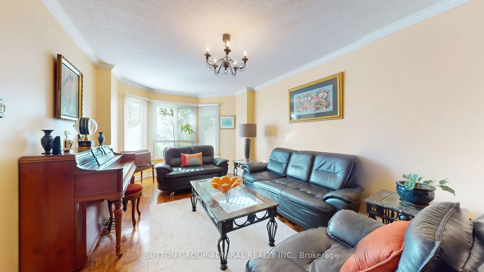 25 Flamingo Road
