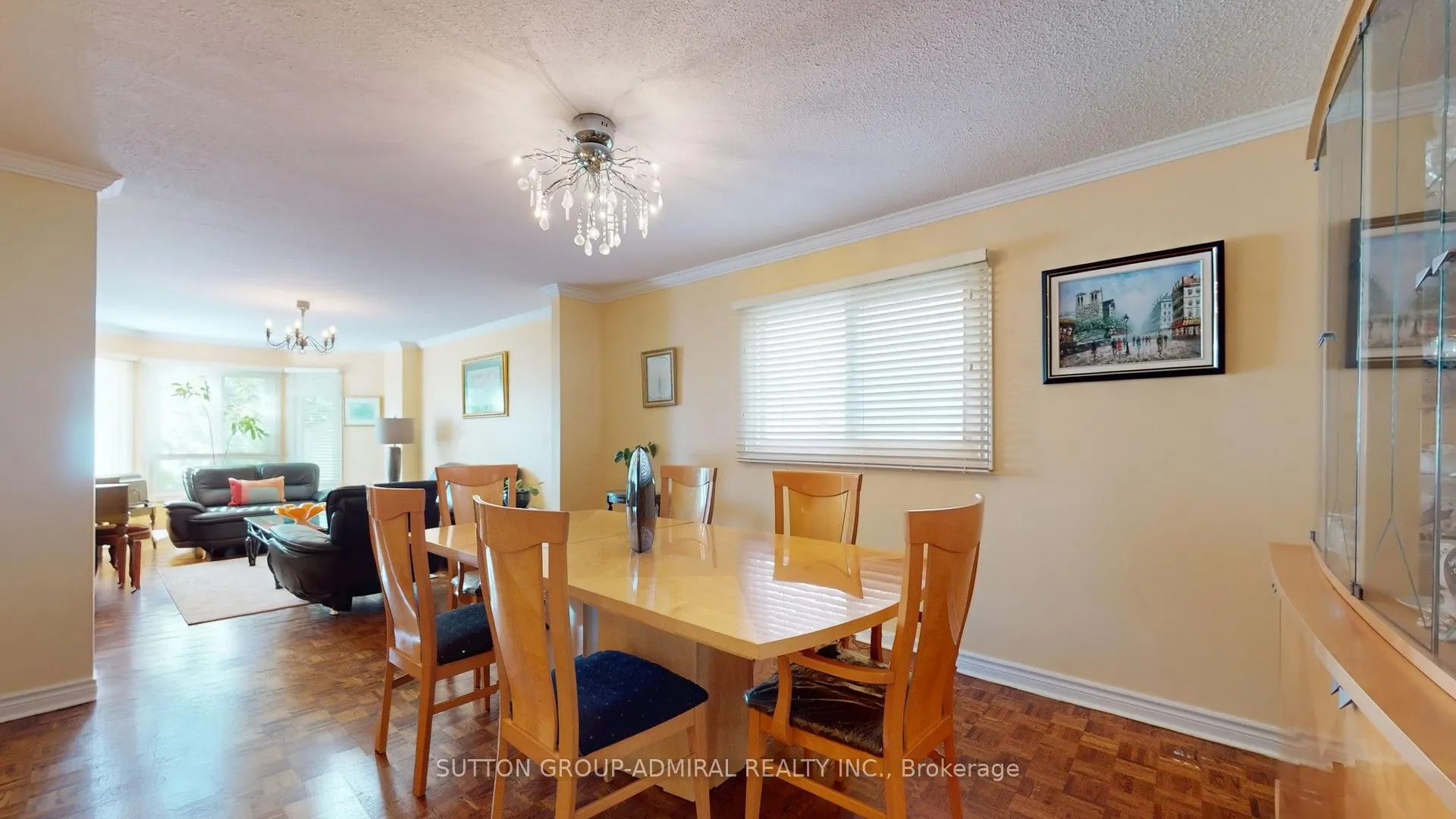 25 Flamingo Road
