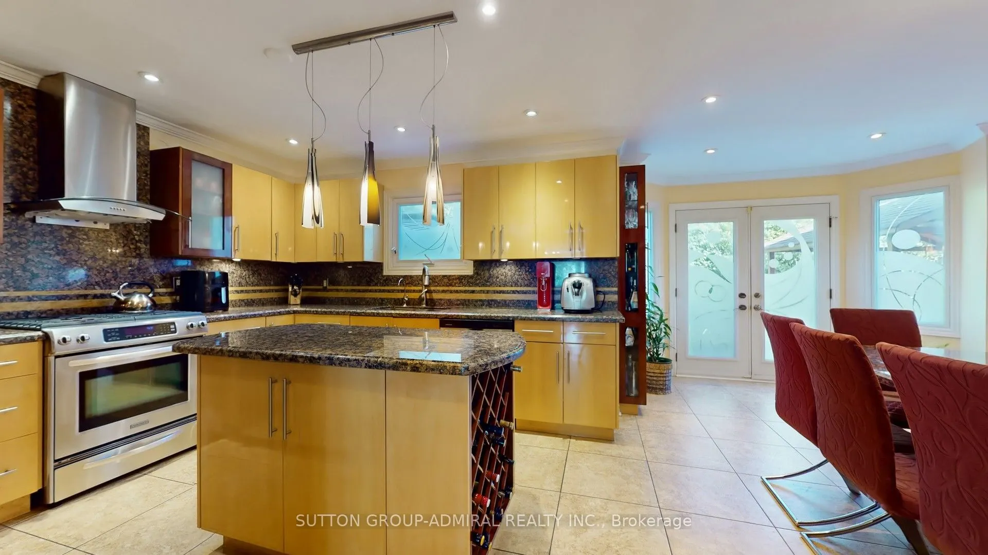 25 Flamingo Road