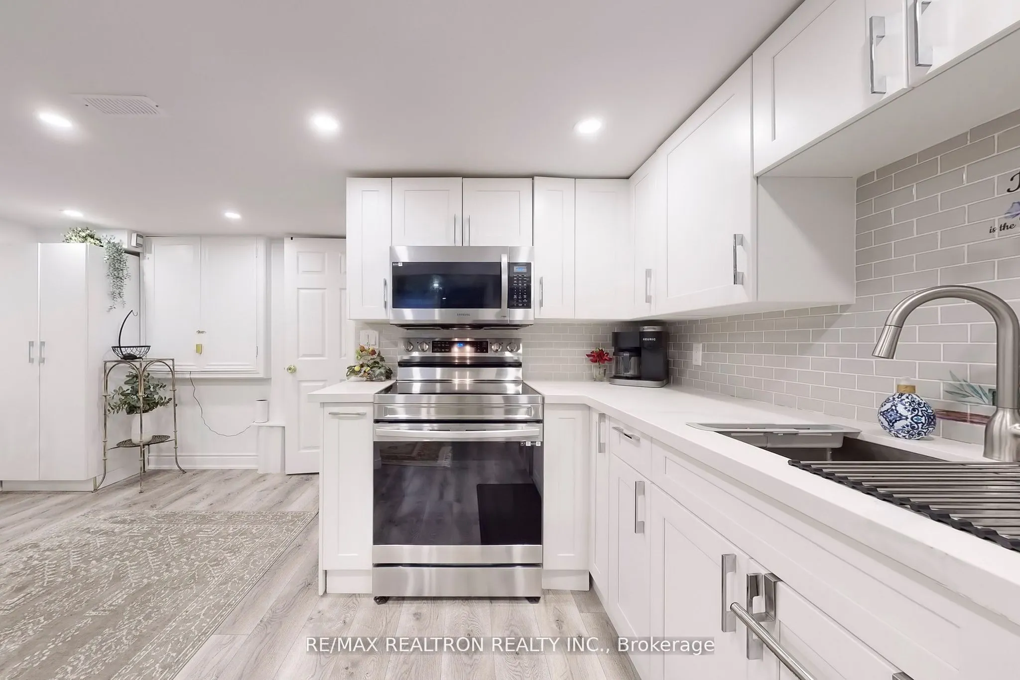 463 Judlea Court