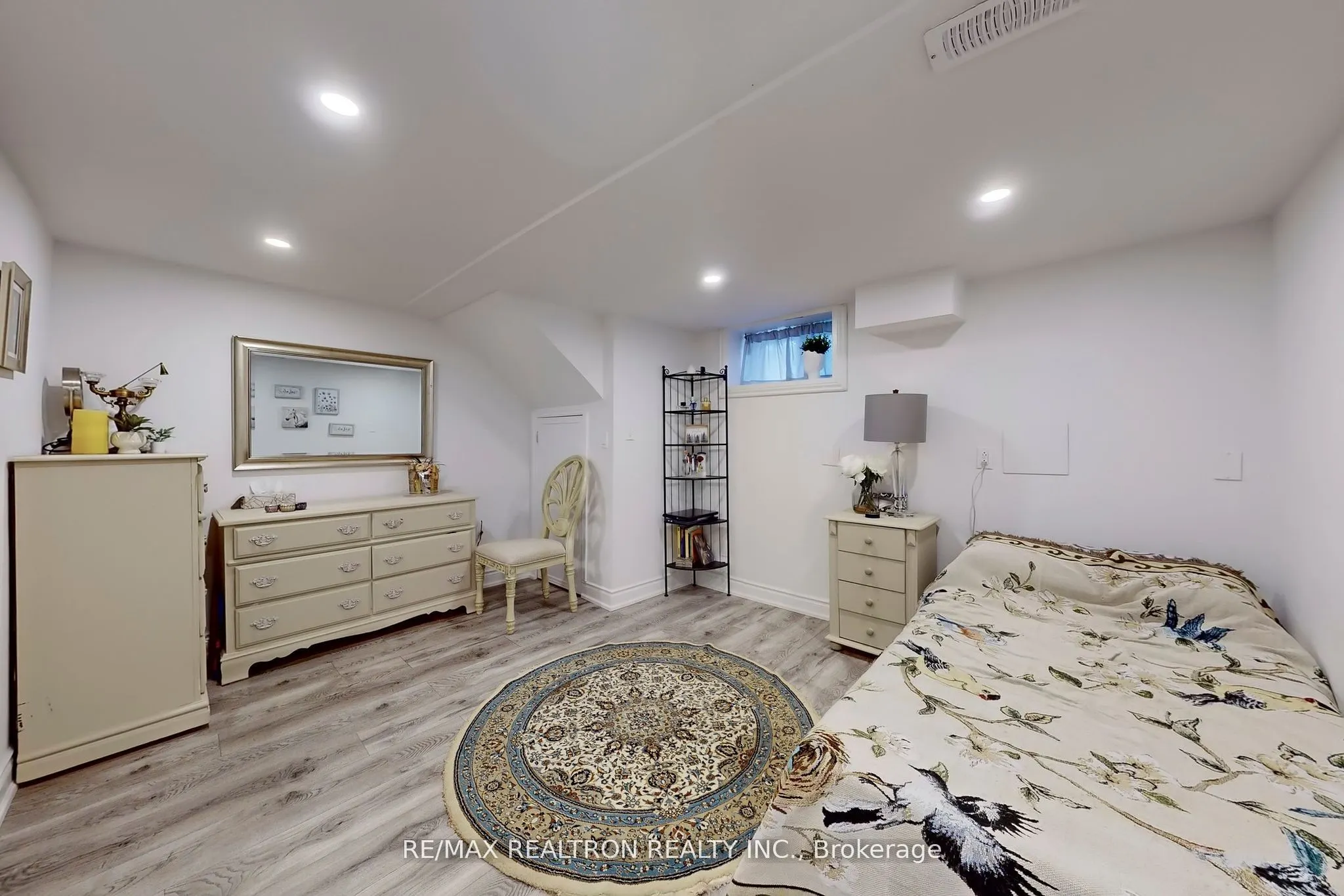 463 Judlea Court