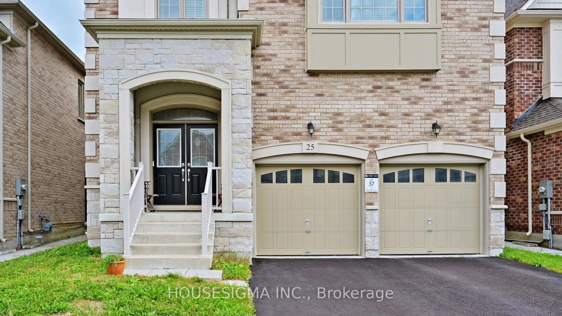 25 Deer Pass Road
