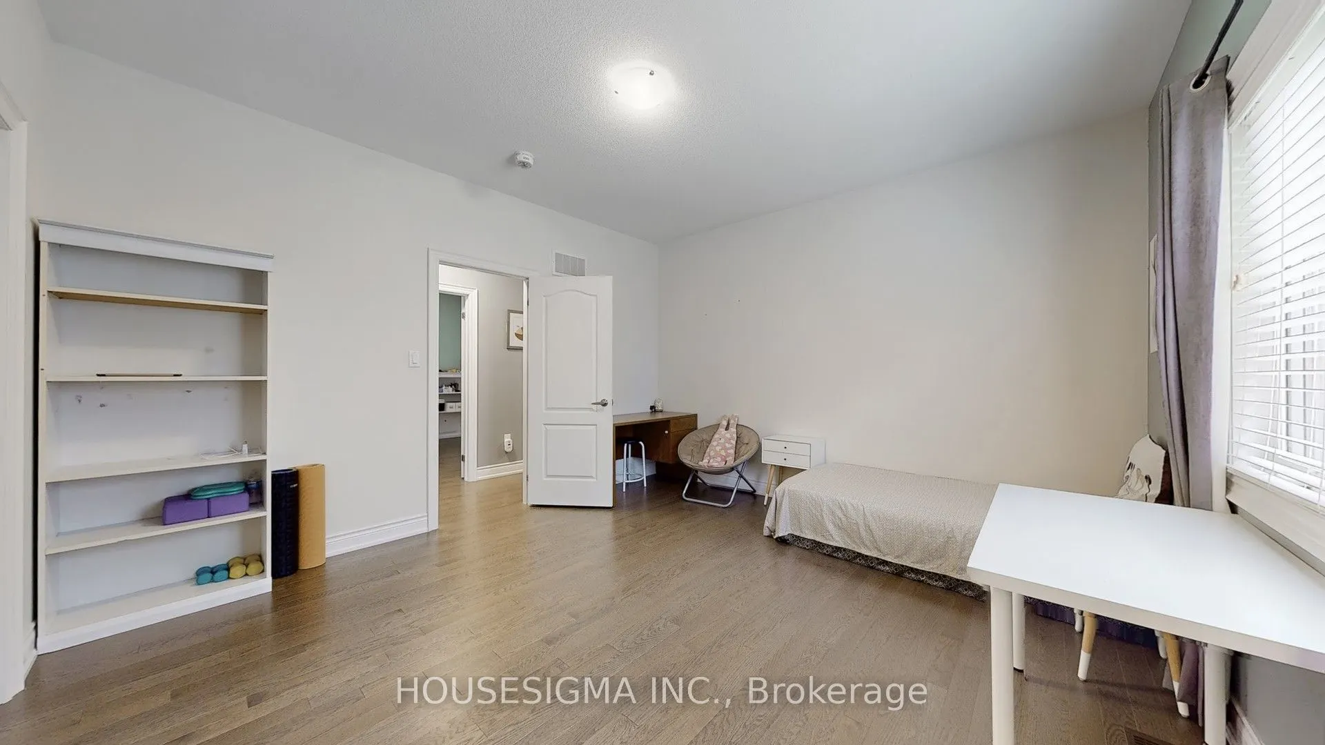 25 Deer Pass Road