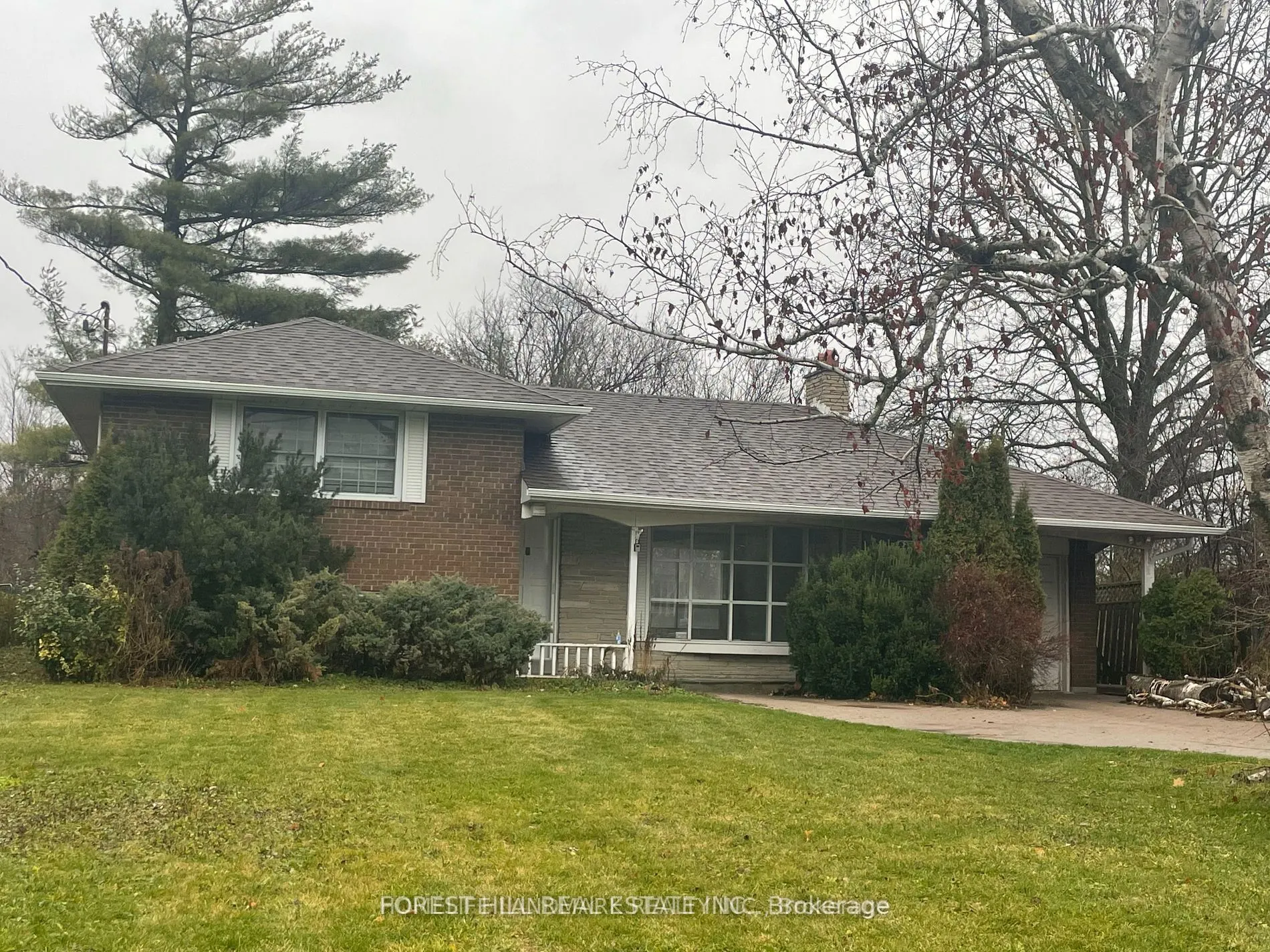 15 Banfield Avenue