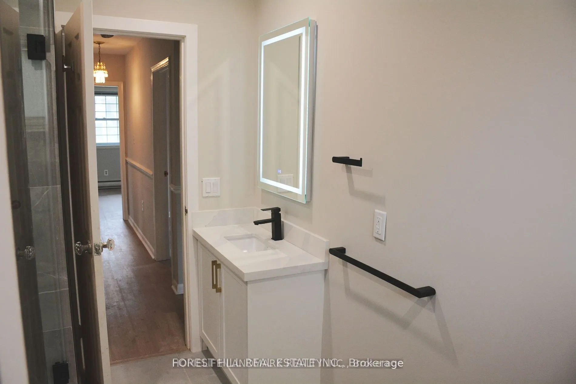 15 Banfield Avenue