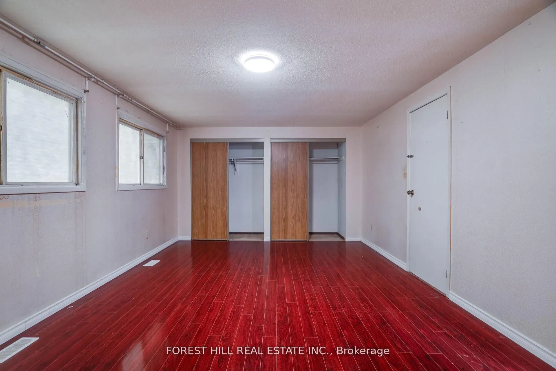 82 Hord Crescent