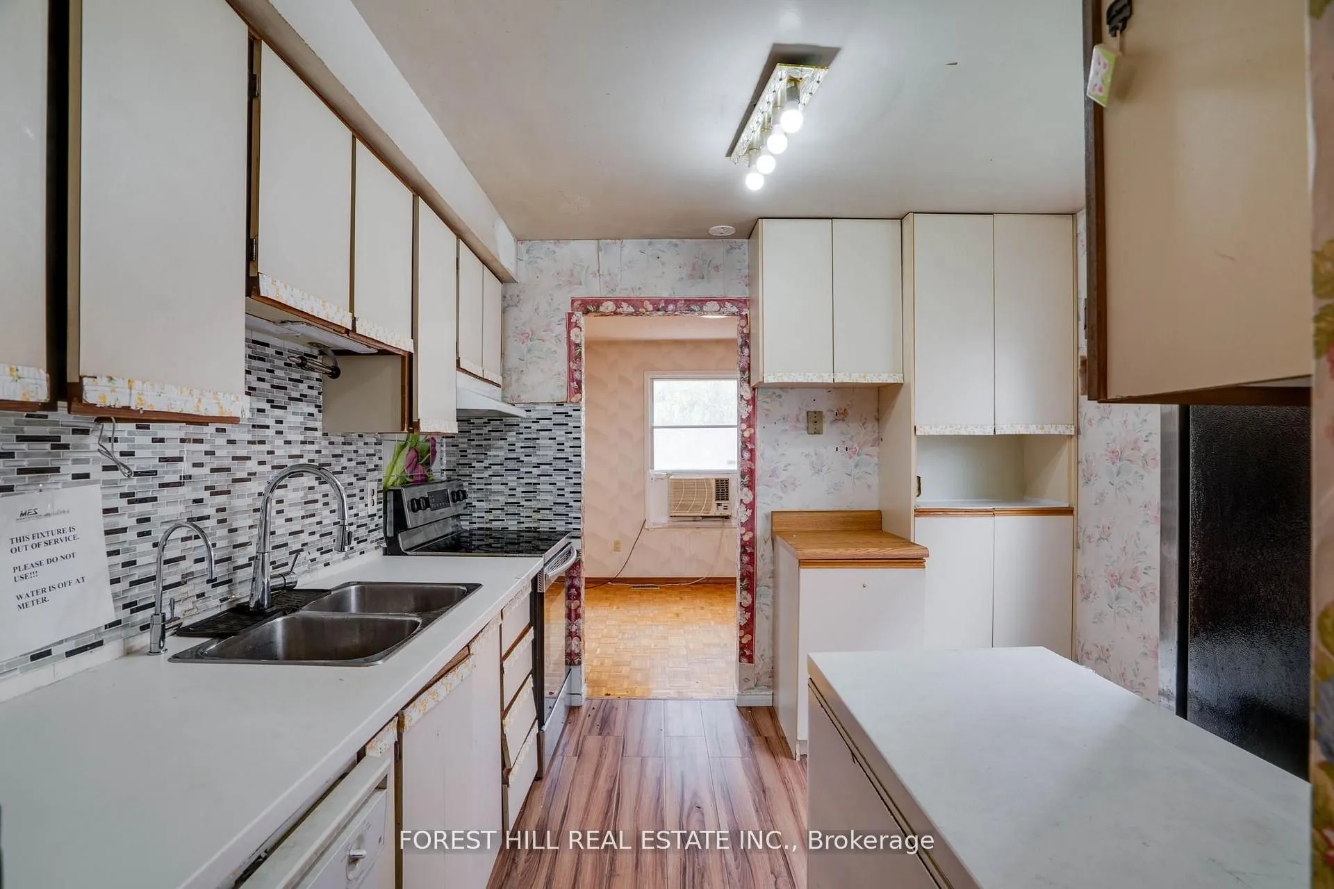 82 Hord Crescent
