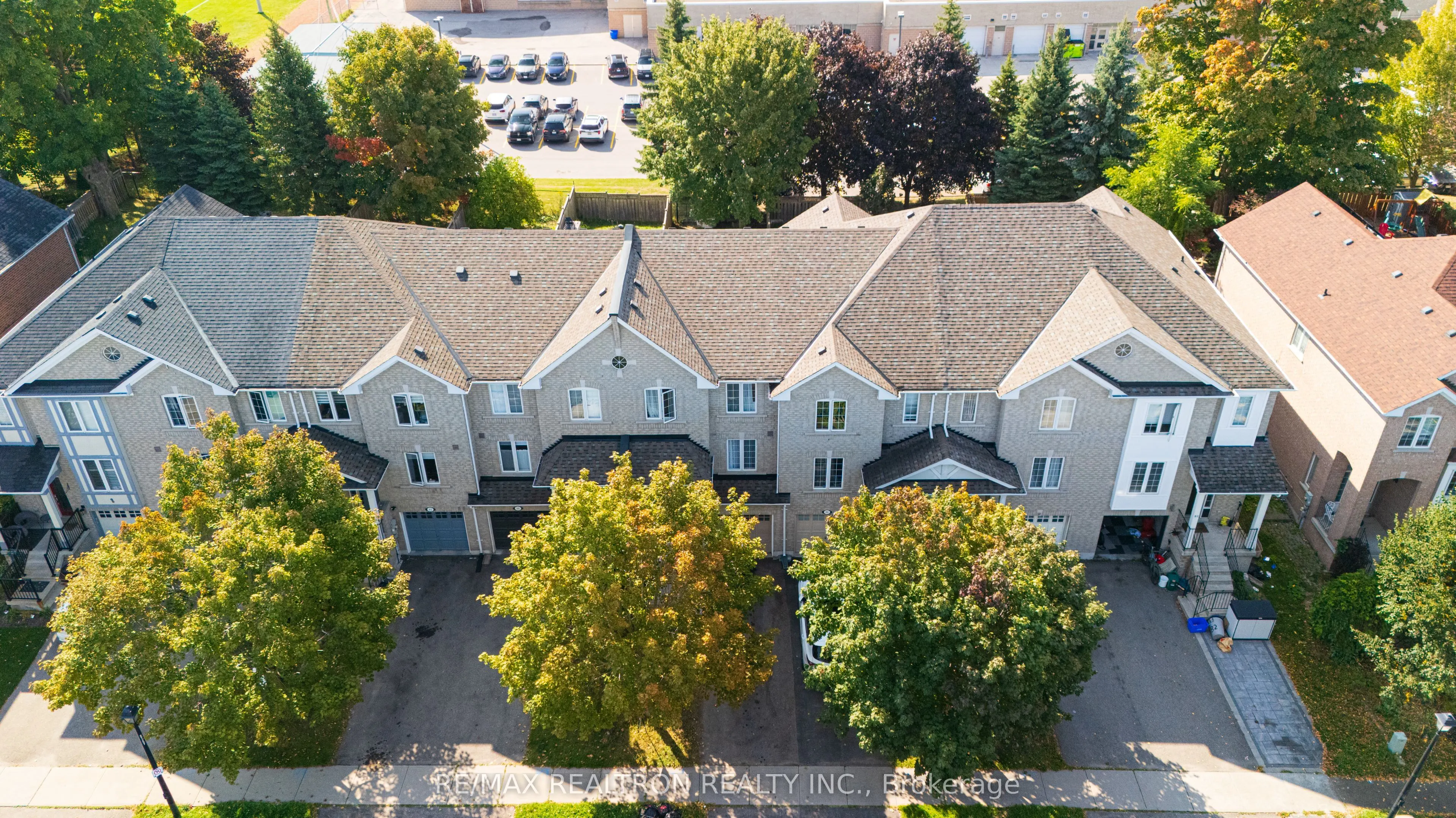 88 Bankbrooke Crescent