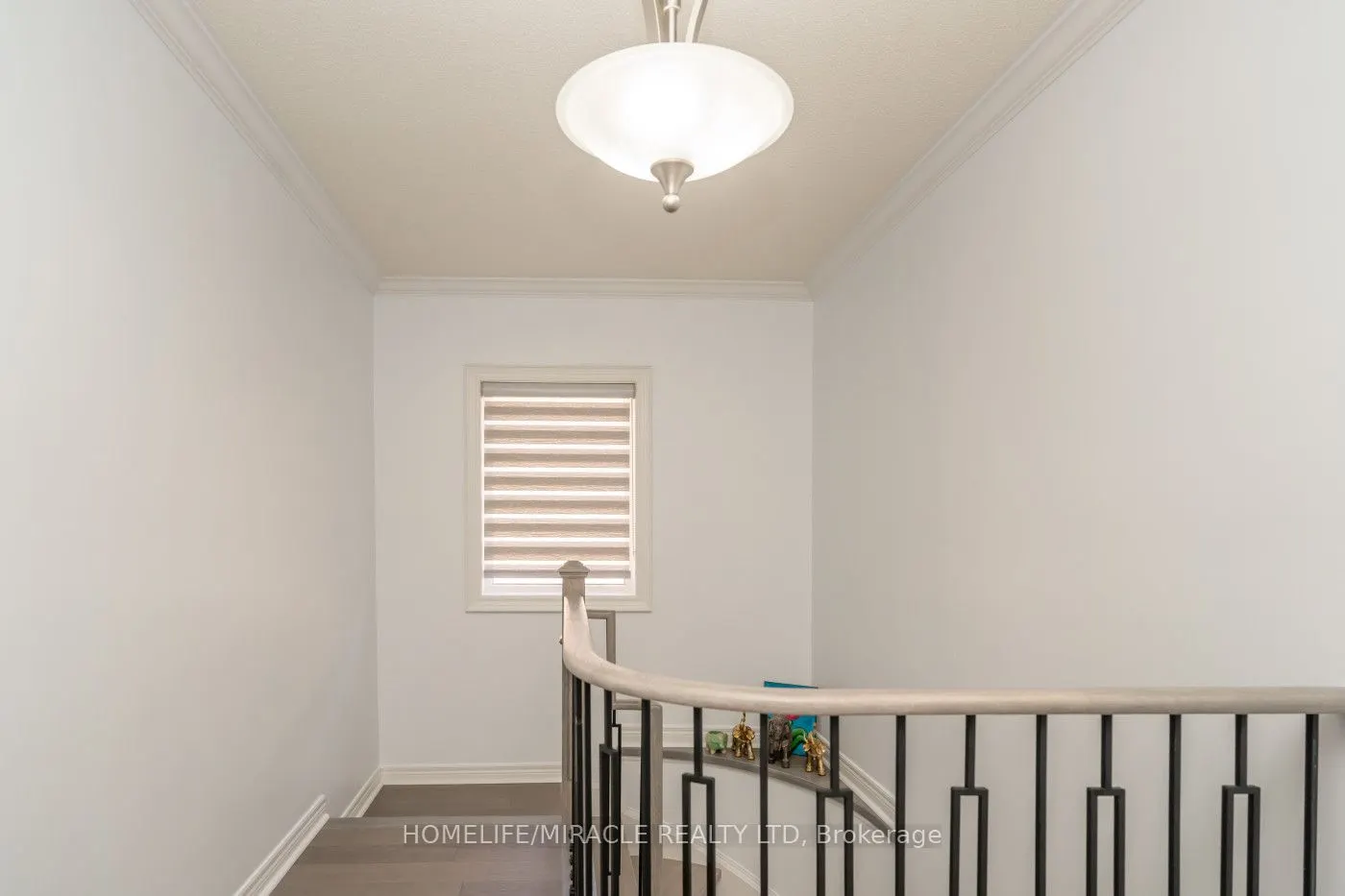 60 Forest Fountain Drive