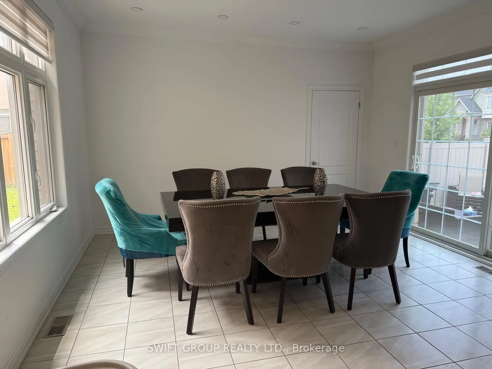 147 Mccann Crescent, #Upper