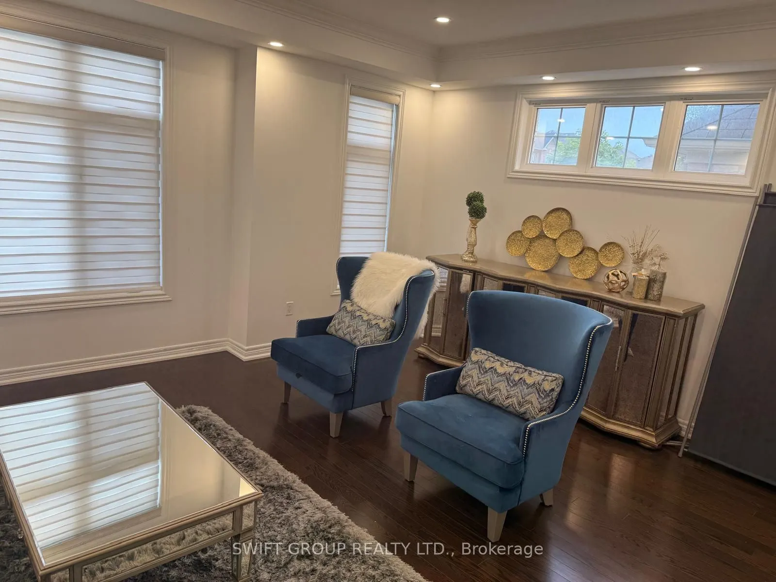 147 Mccann Crescent, #Upper