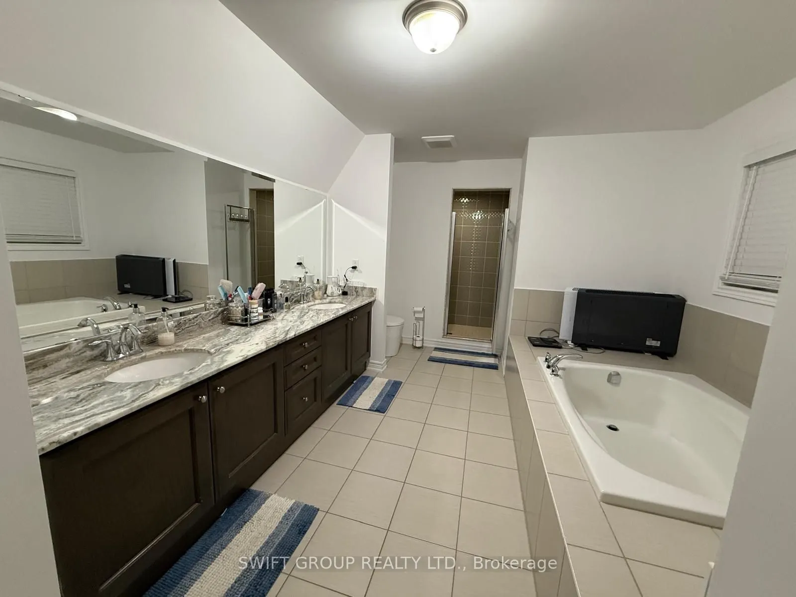 147 Mccann Crescent, #Upper