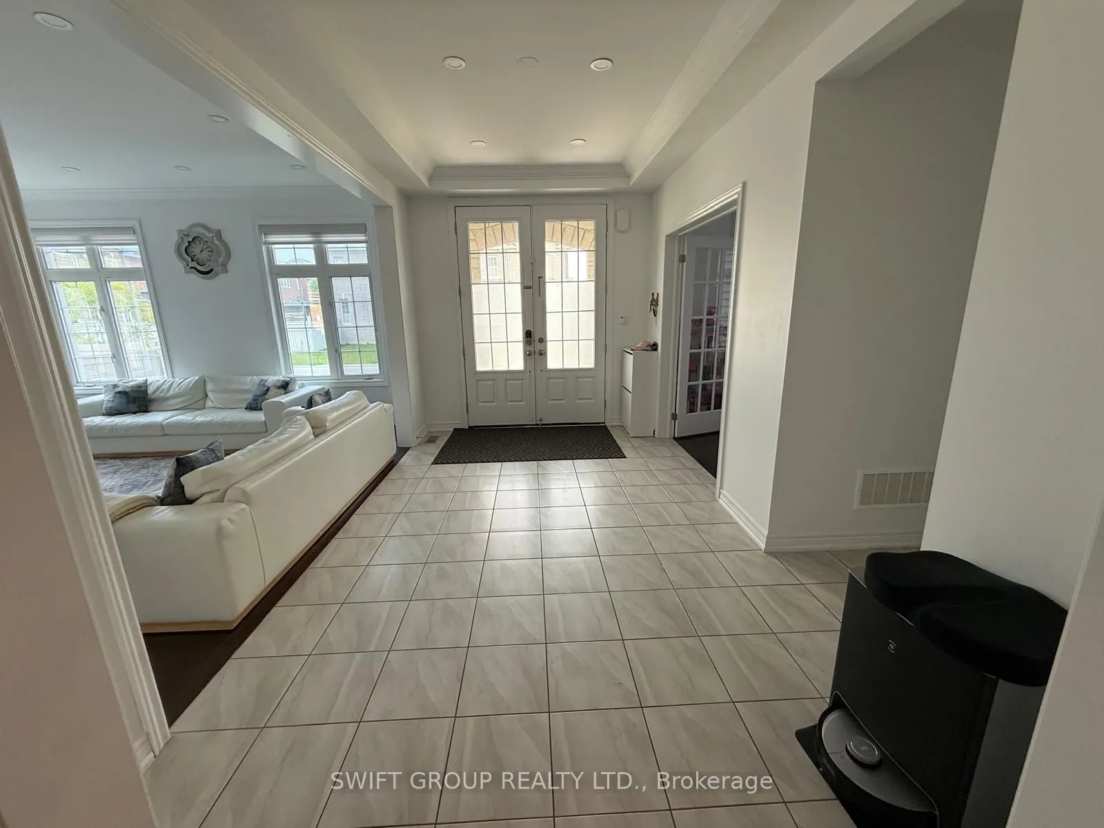 147 Mccann Crescent, #Upper