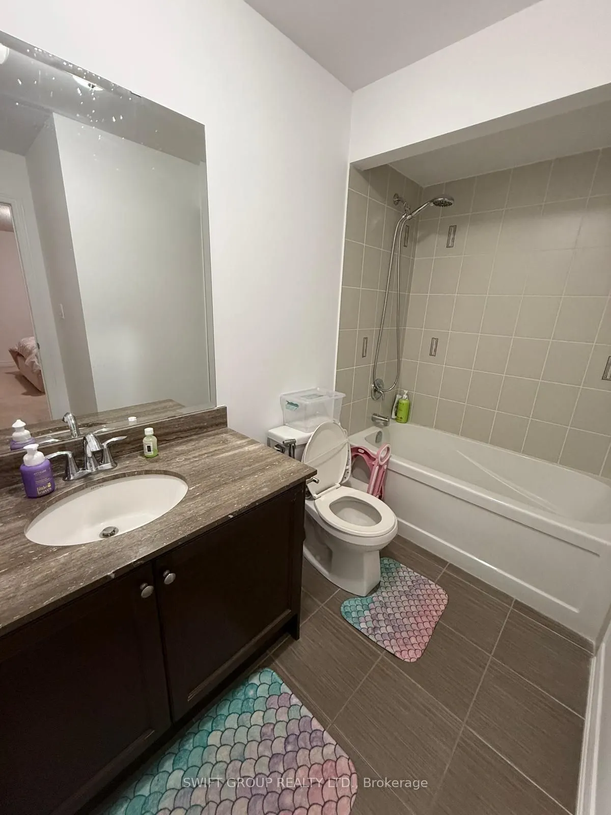 147 Mccann Crescent, #Upper