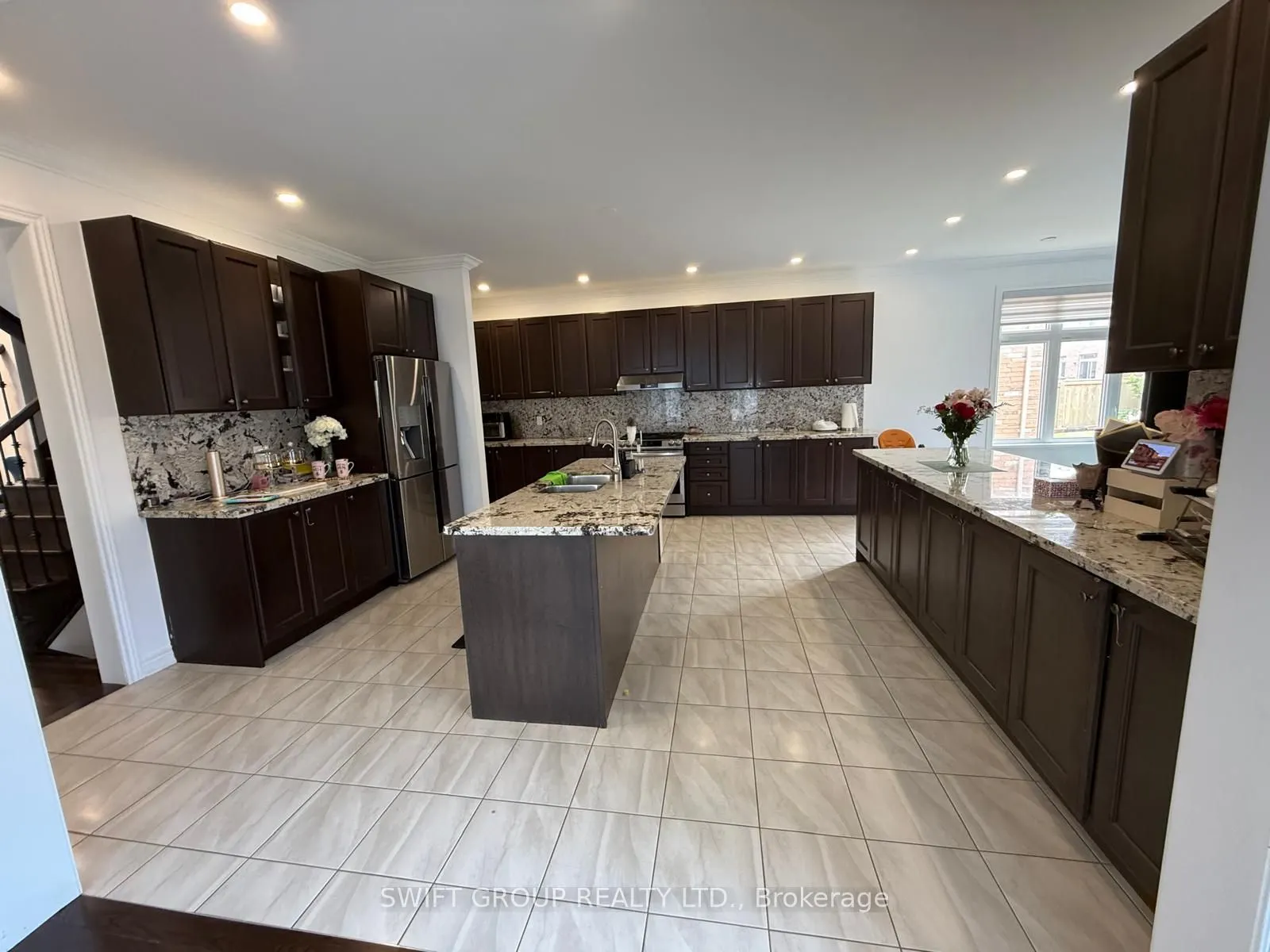 147 Mccann Crescent, #Upper