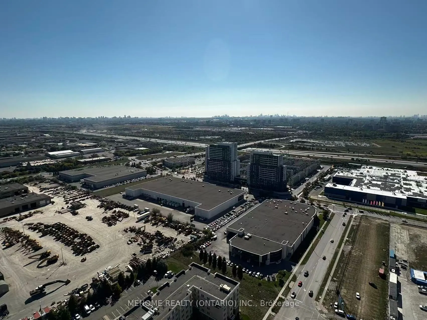 28 Interchange Way, #4211