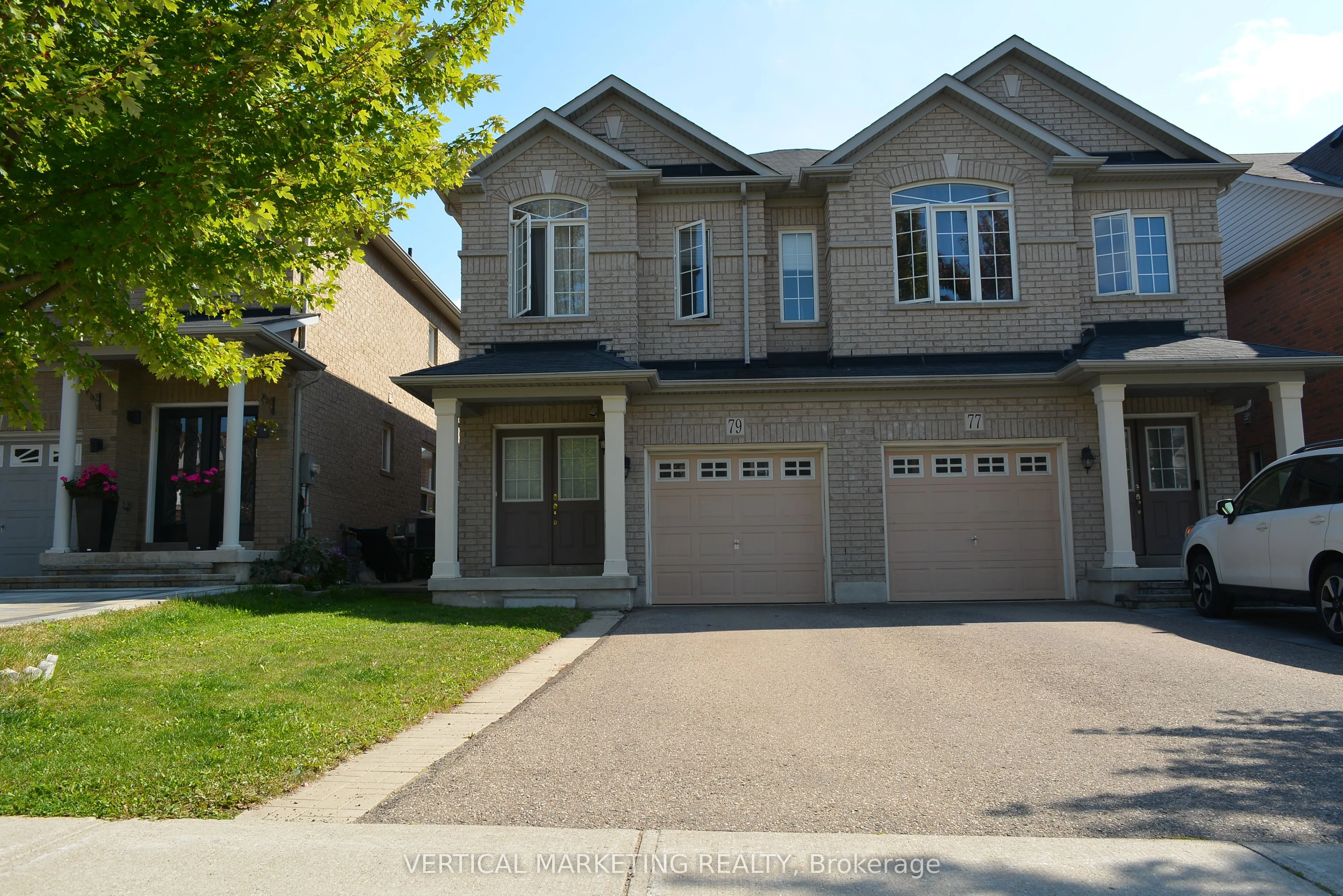 79 Harvest Hills Boulevard