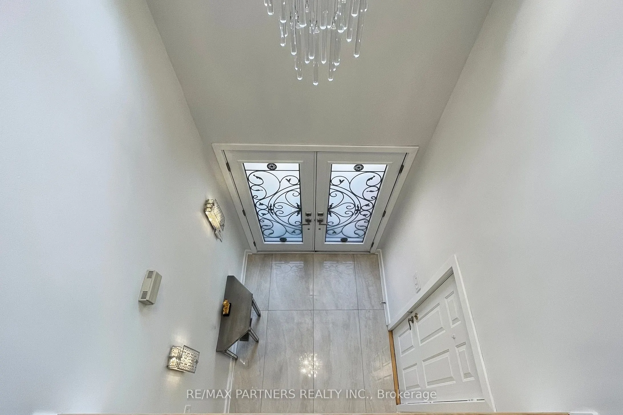 26 Sandfield Drive
