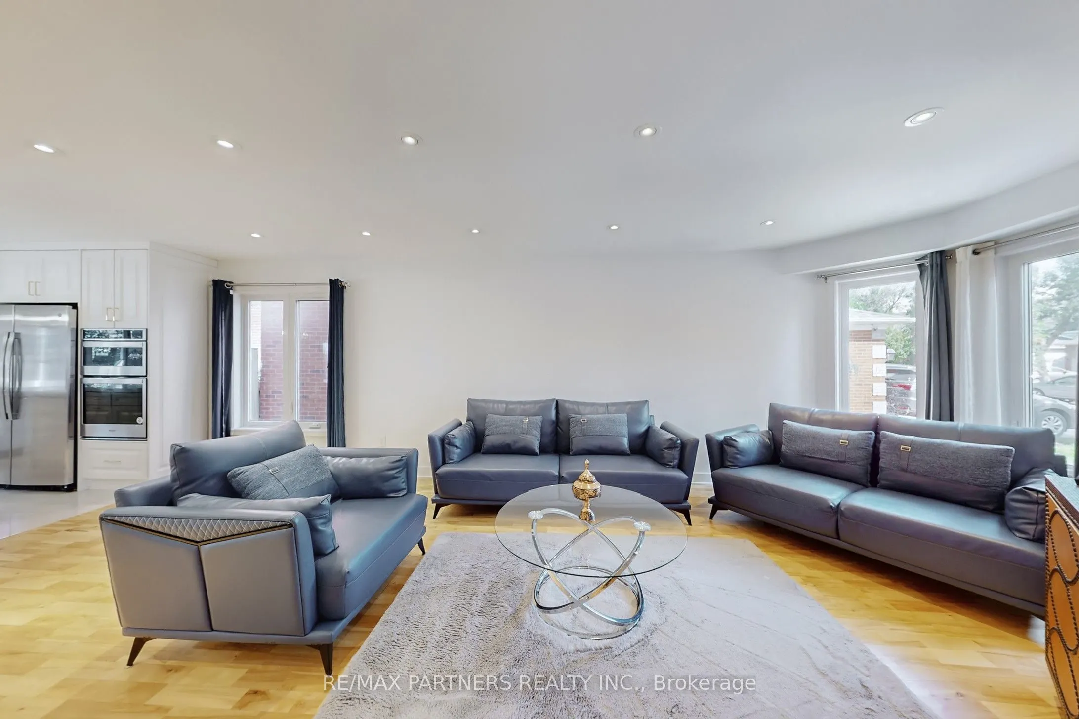 26 Sandfield Drive