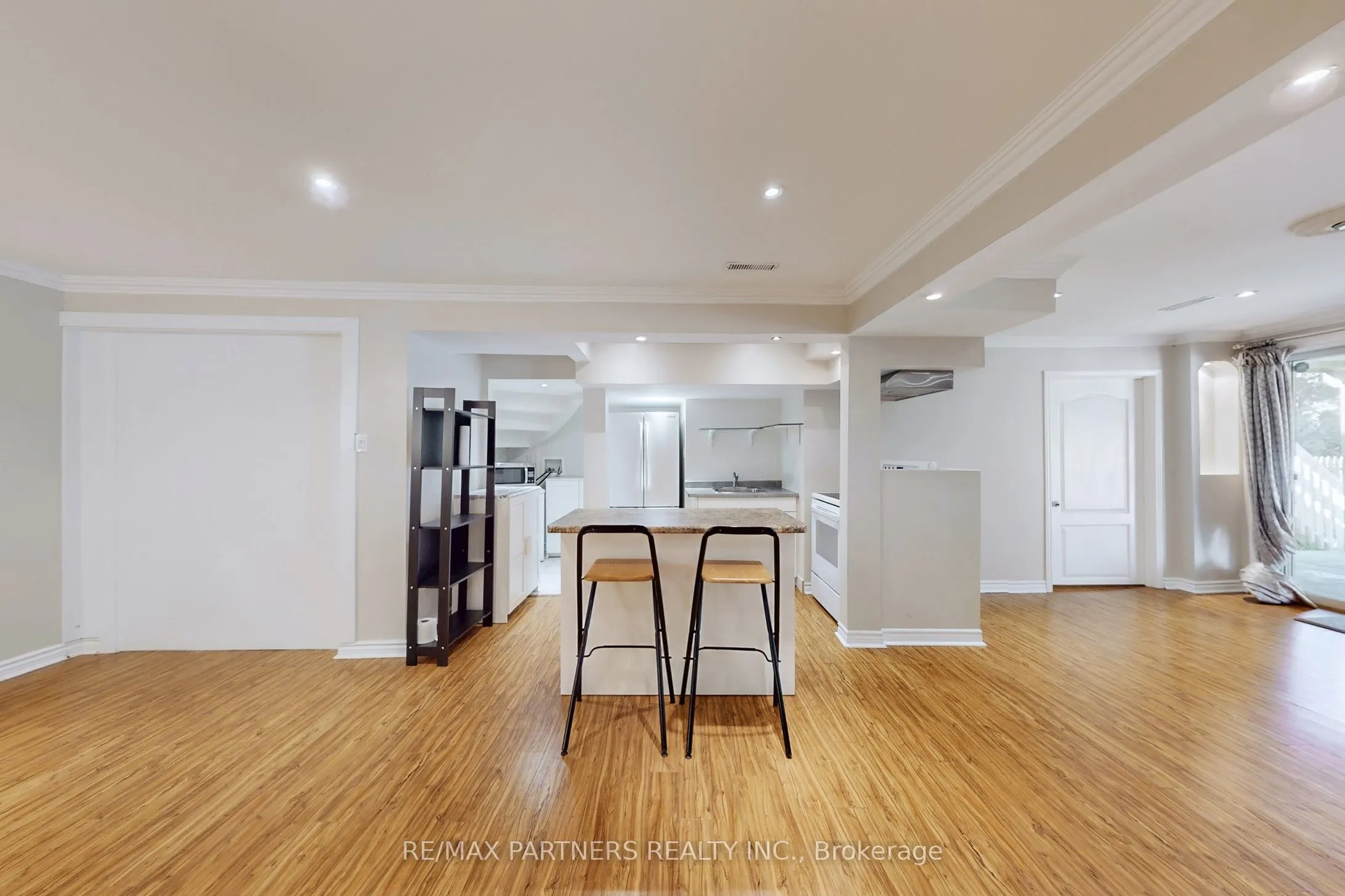 26 Sandfield Drive