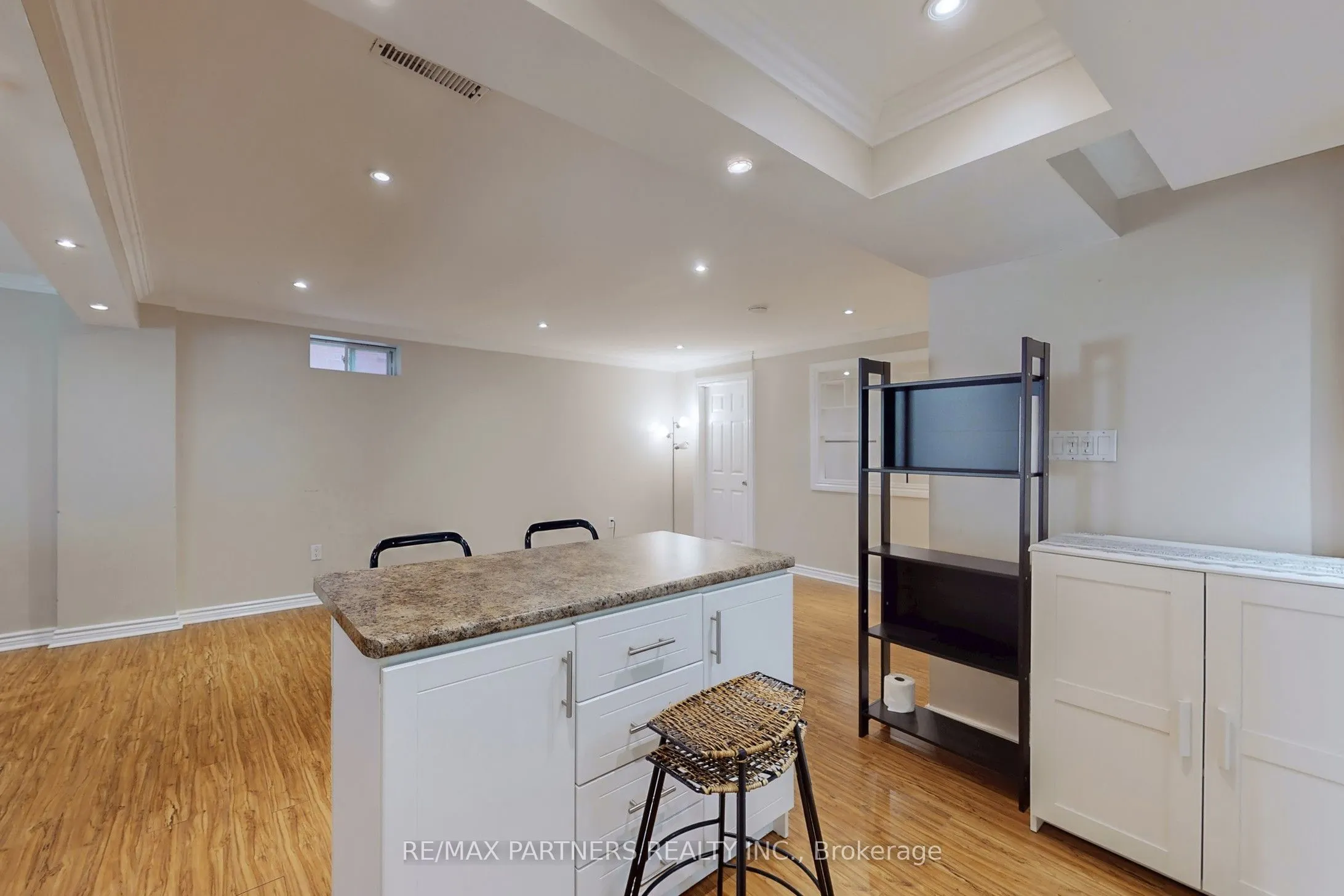 26 Sandfield Drive