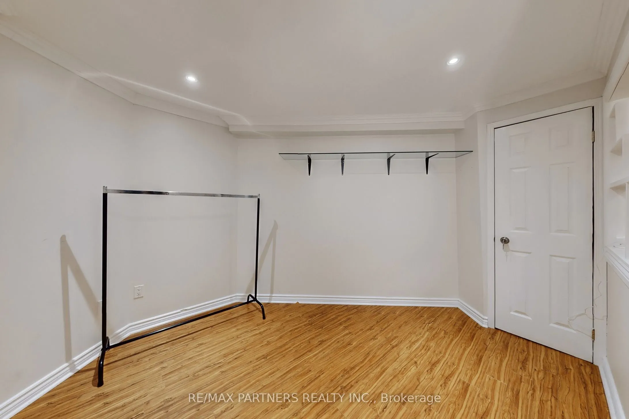 26 Sandfield Drive