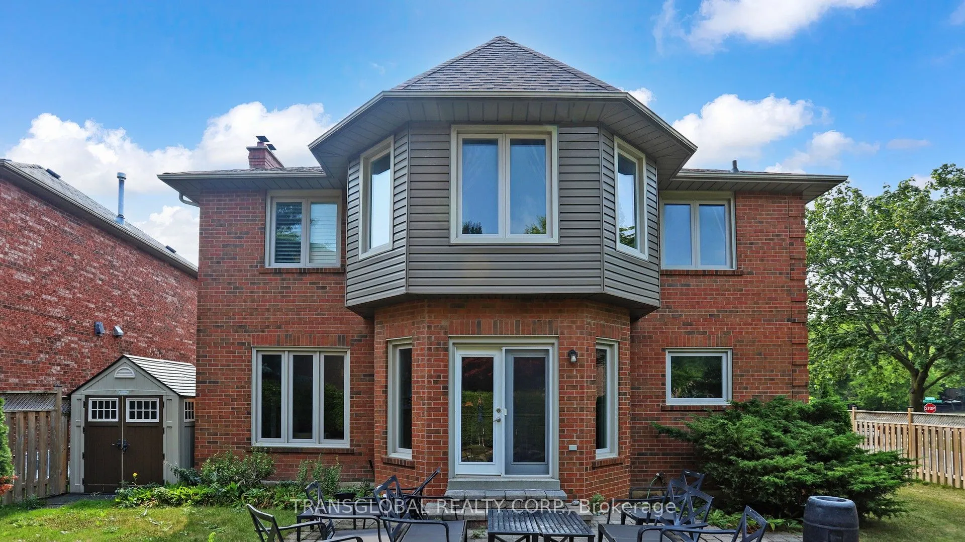 458 Beverley Glen Boulevard