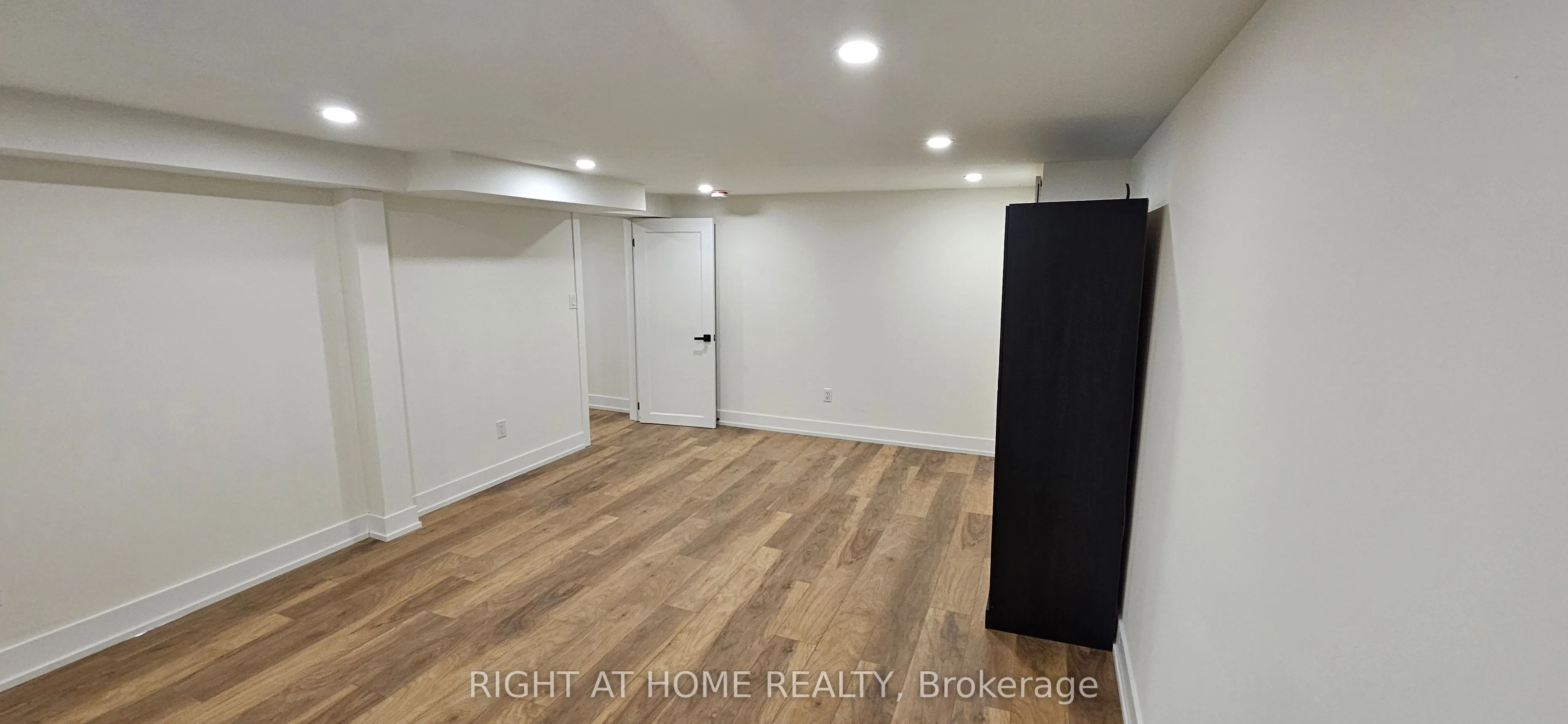 38 Jasper Drive, #lower level